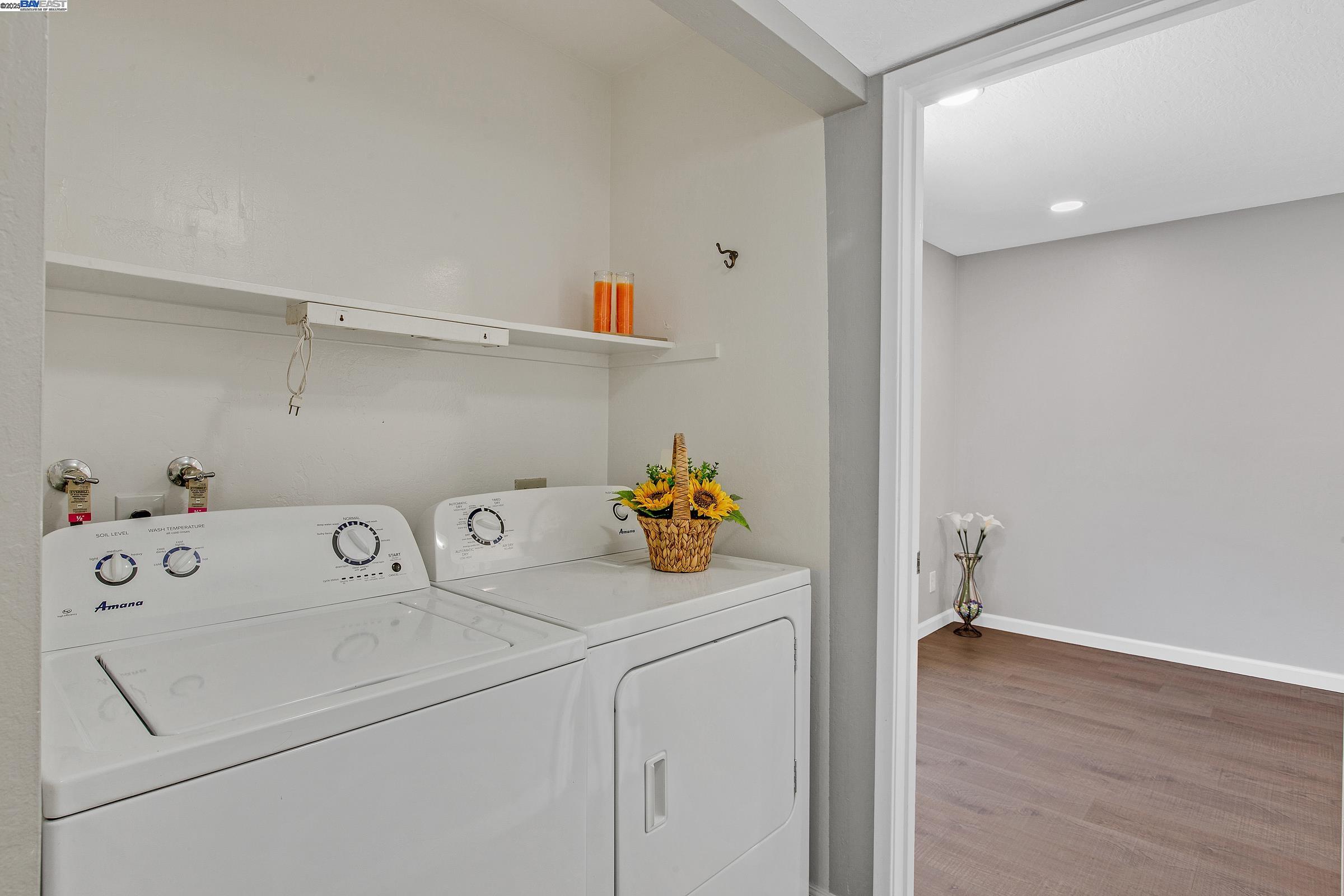 Detail Gallery Image 20 of 29 For 1328 Star Bush Ln, San Jose,  CA 95118 - 3 Beds | 2 Baths