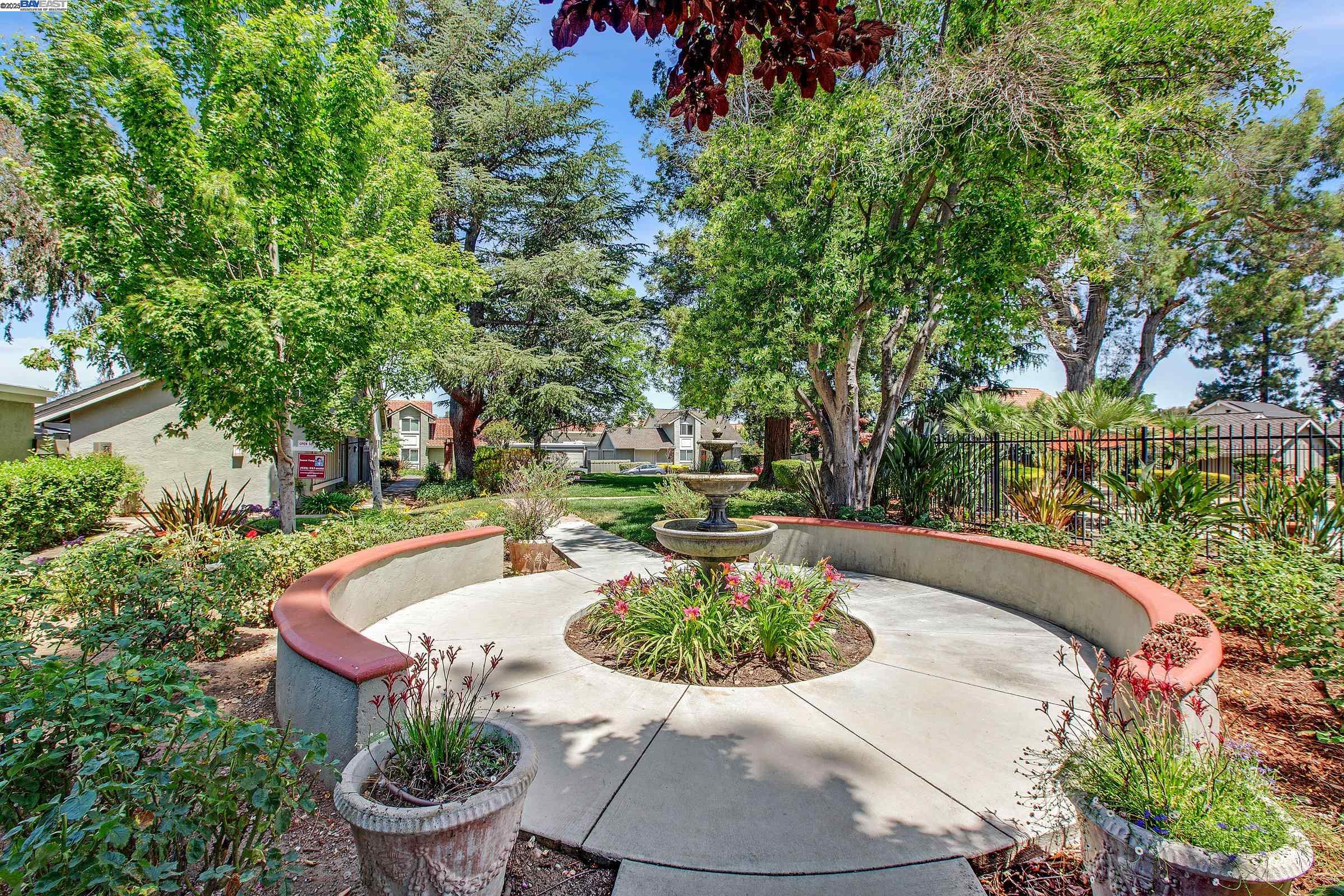 Detail Gallery Image 27 of 29 For 1328 Star Bush Ln, San Jose,  CA 95118 - 3 Beds | 2 Baths