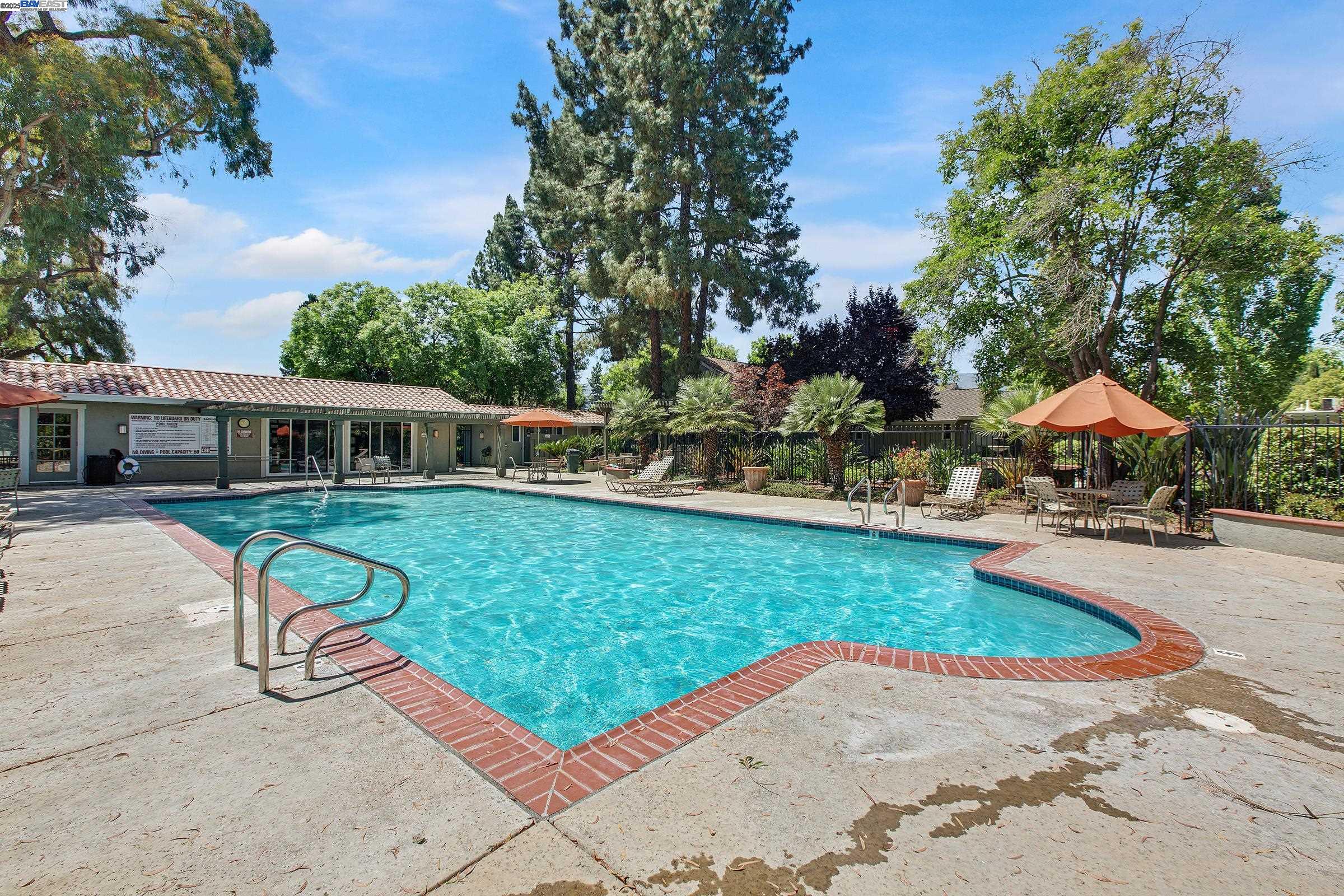 Detail Gallery Image 28 of 29 For 1328 Star Bush Ln, San Jose,  CA 95118 - 3 Beds | 2 Baths