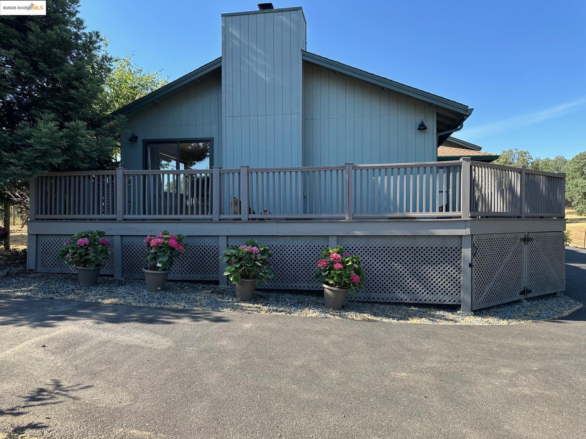 Detail Gallery Image 5 of 52 For 13033 Clements, Groveland,  CA 95321-9516 - 2 Beds | 2 Baths