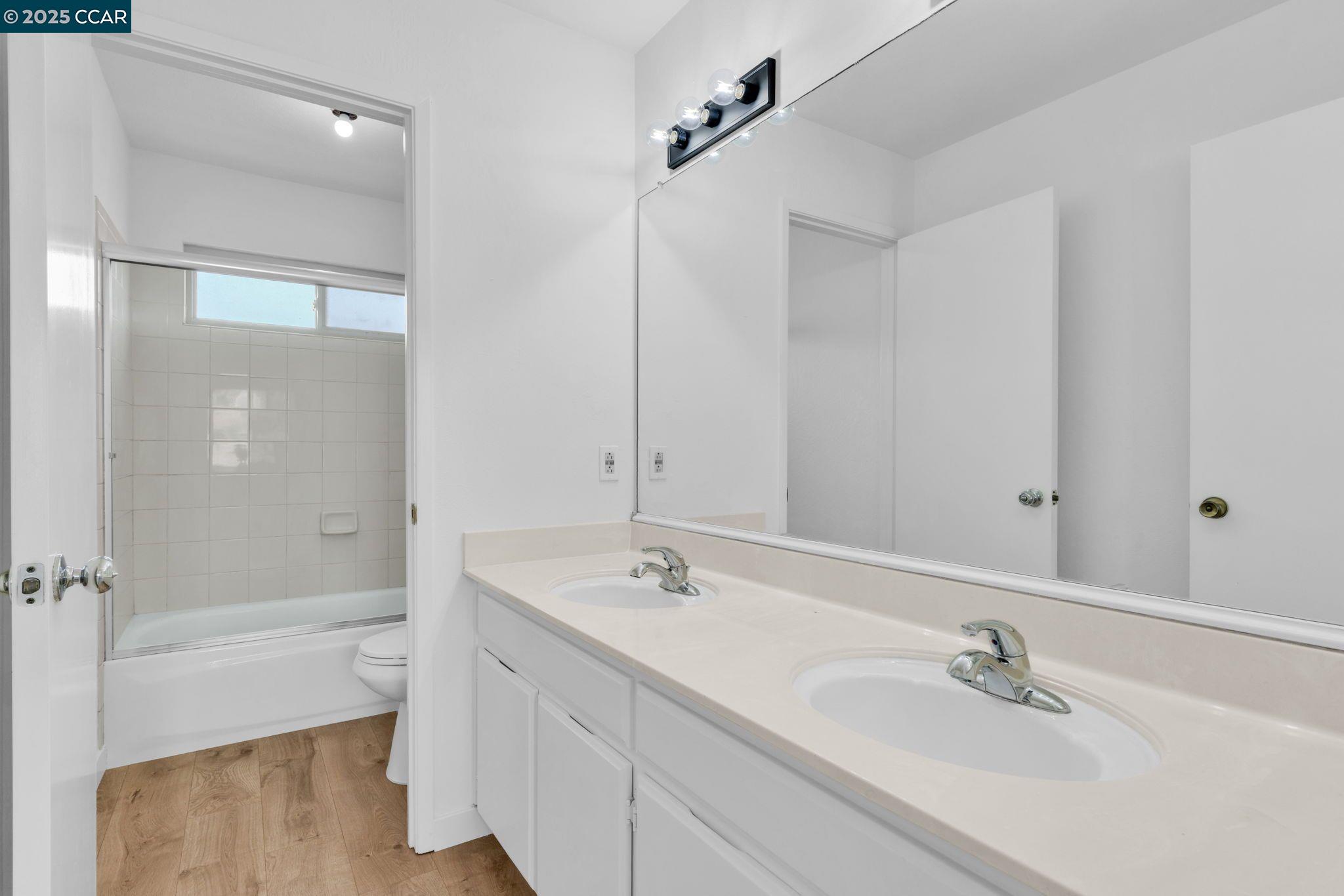 Detail Gallery Image 23 of 34 For 3240 De Anza Pl, San Ramon,  CA 94583 - 4 Beds | 2/1 Baths