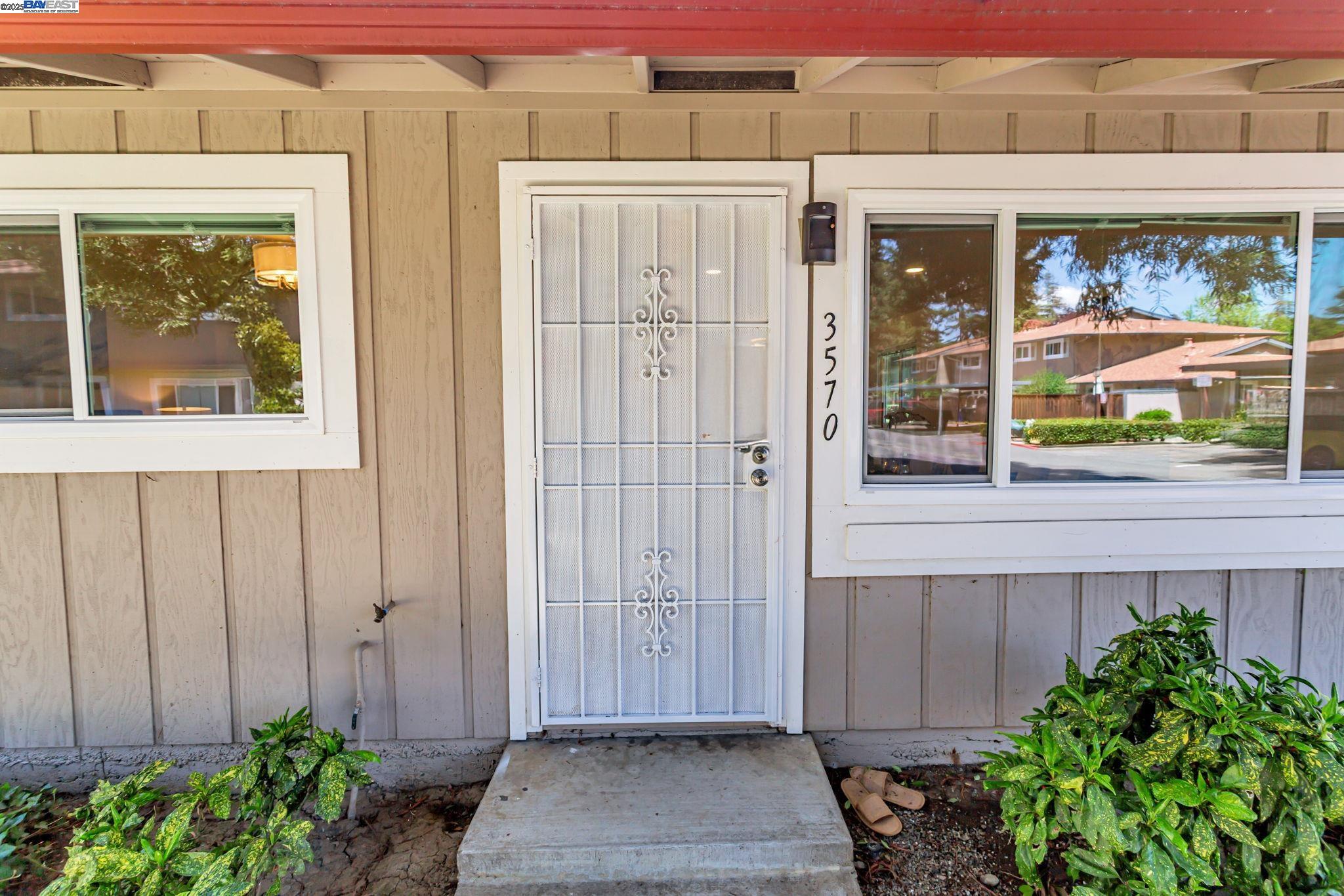 Detail Gallery Image 3 of 32 For 3570 Dalton Cmn, Fremont,  CA 94536 - 2 Beds | 1 Baths