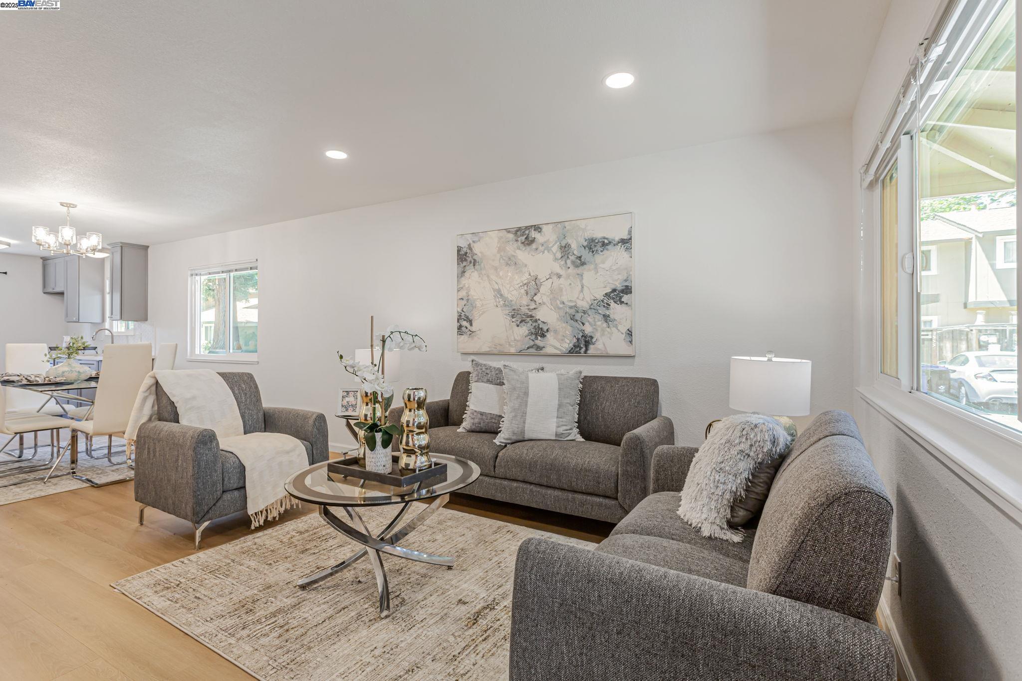 Detail Gallery Image 4 of 32 For 3570 Dalton Cmn, Fremont,  CA 94536 - 2 Beds | 1 Baths