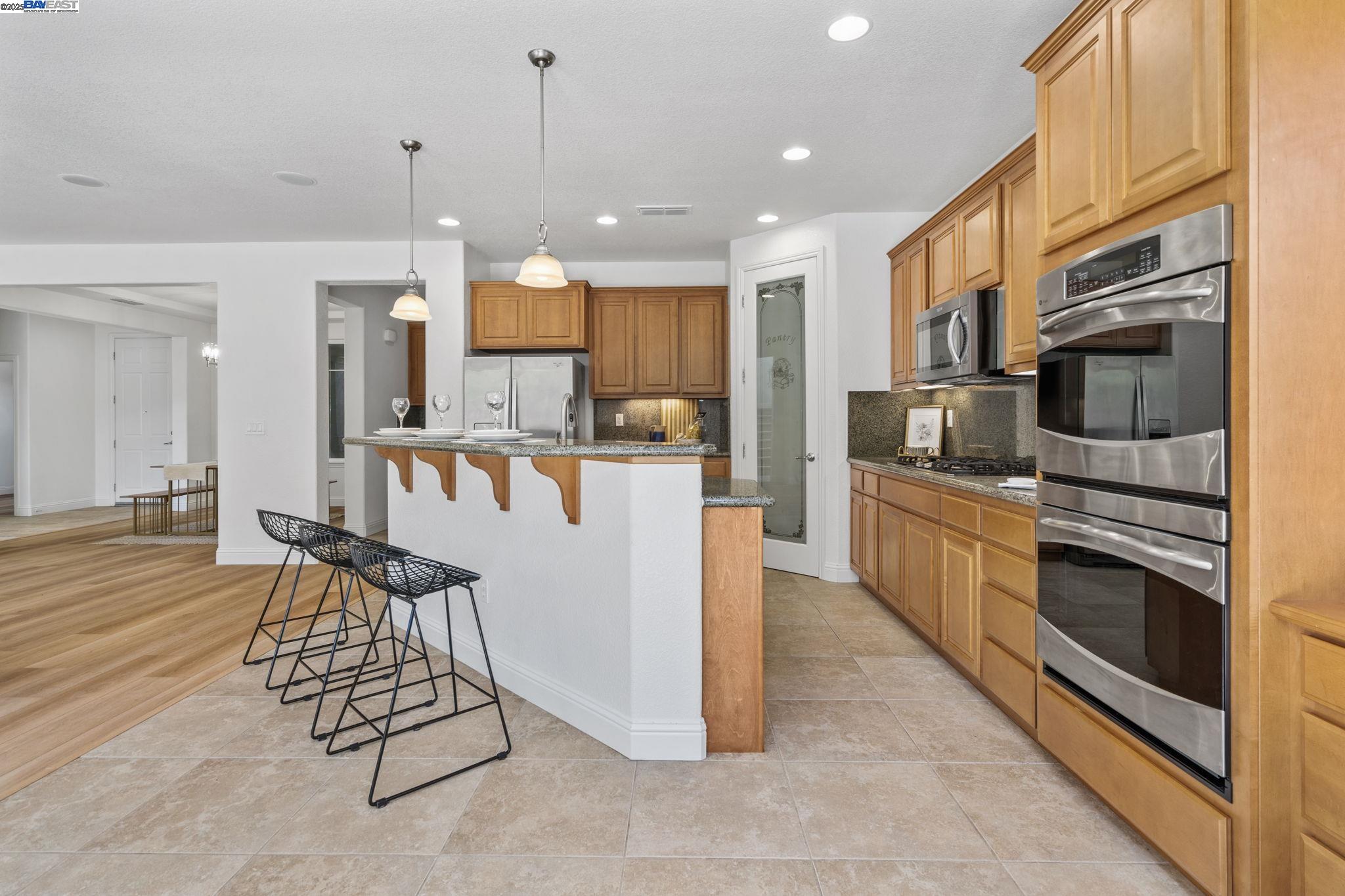 Detail Gallery Image 30 of 57 For 408 N Sierra Madre St, Mountain House,  CA 95391 - 4 Beds | 3 Baths