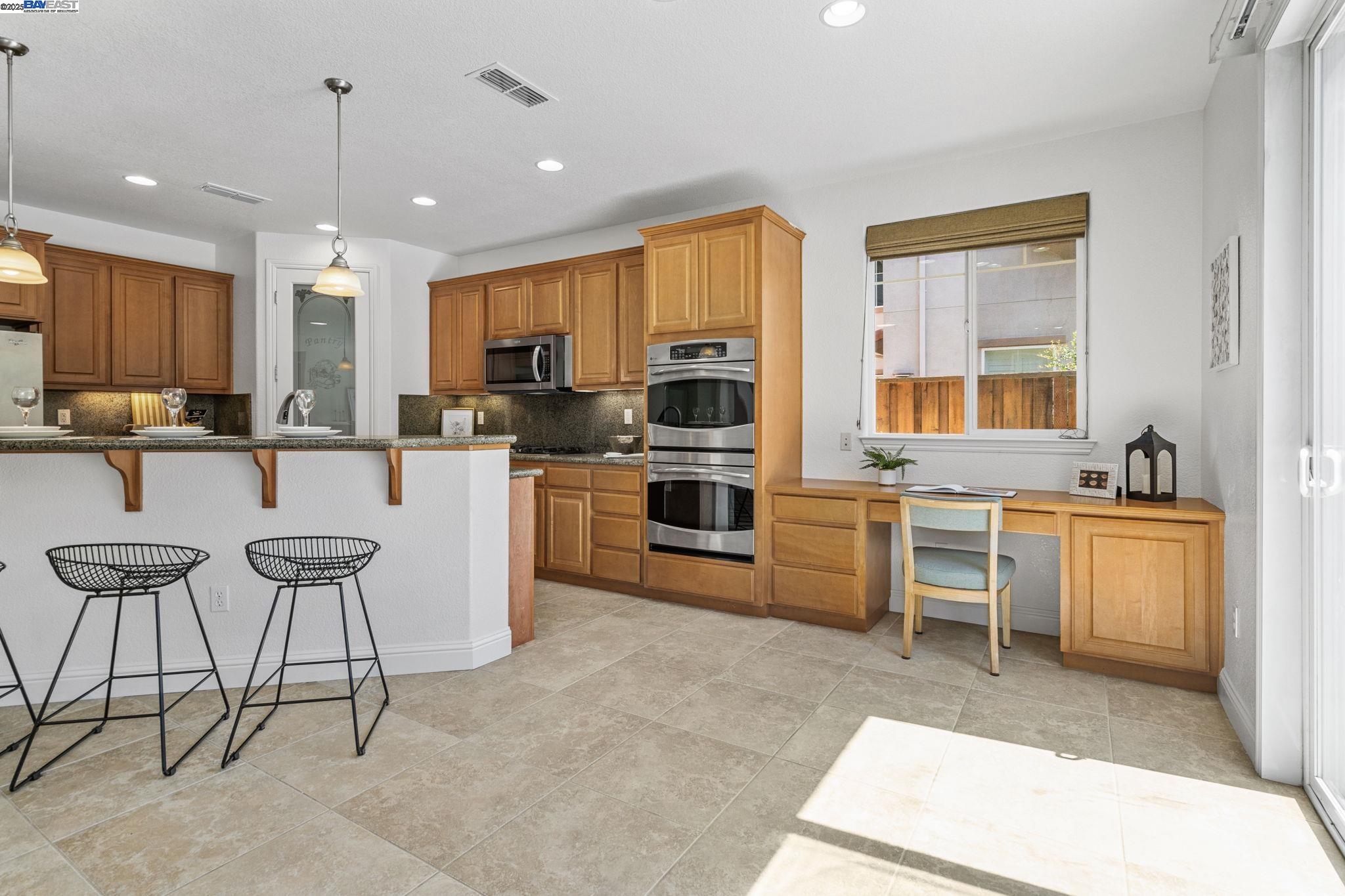 Detail Gallery Image 31 of 57 For 408 N Sierra Madre St, Mountain House,  CA 95391 - 4 Beds | 3 Baths