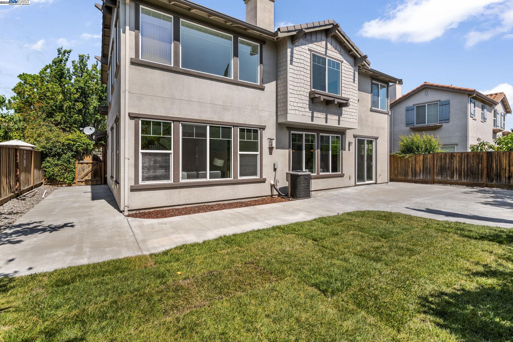 Detail Gallery Image 48 of 57 For 408 N Sierra Madre St, Mountain House,  CA 95391 - 4 Beds | 3 Baths