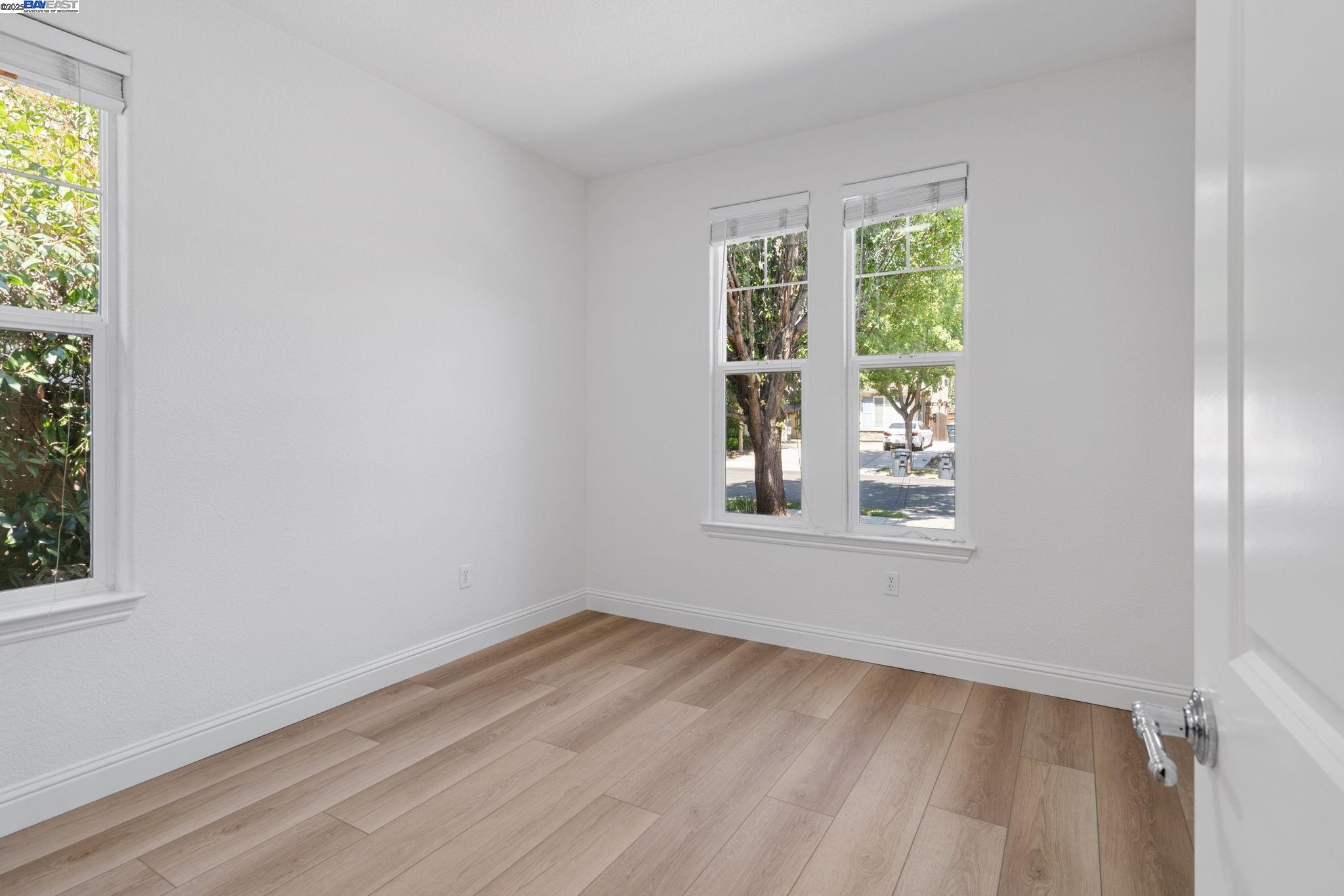 Detail Gallery Image 9 of 57 For 408 N Sierra Madre St, Mountain House,  CA 95391 - 4 Beds | 3 Baths