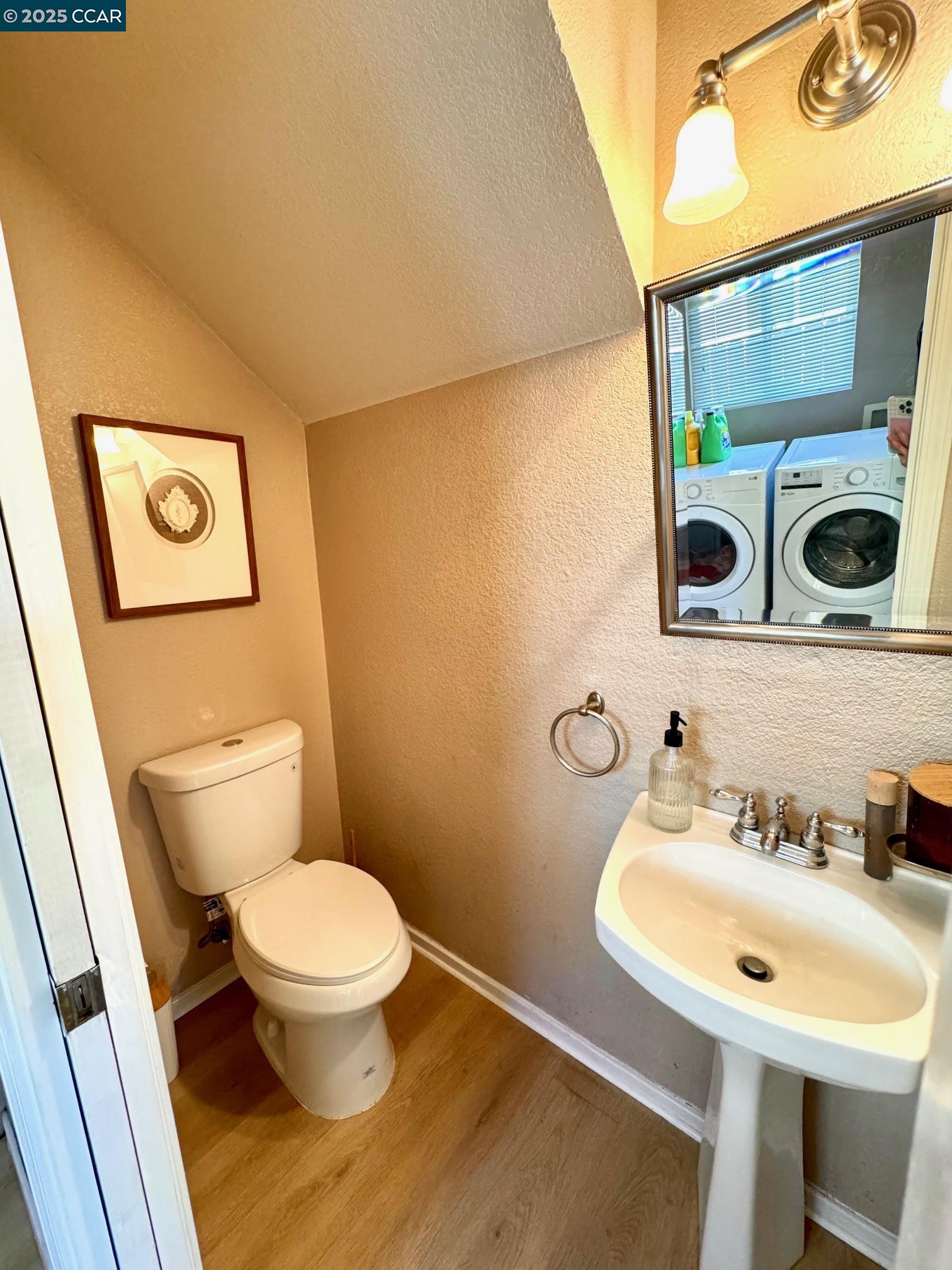 Detail Gallery Image 15 of 17 For 1481 Heatherfield Way, Tracy,  CA 95376 - 3 Beds | 2/1 Baths