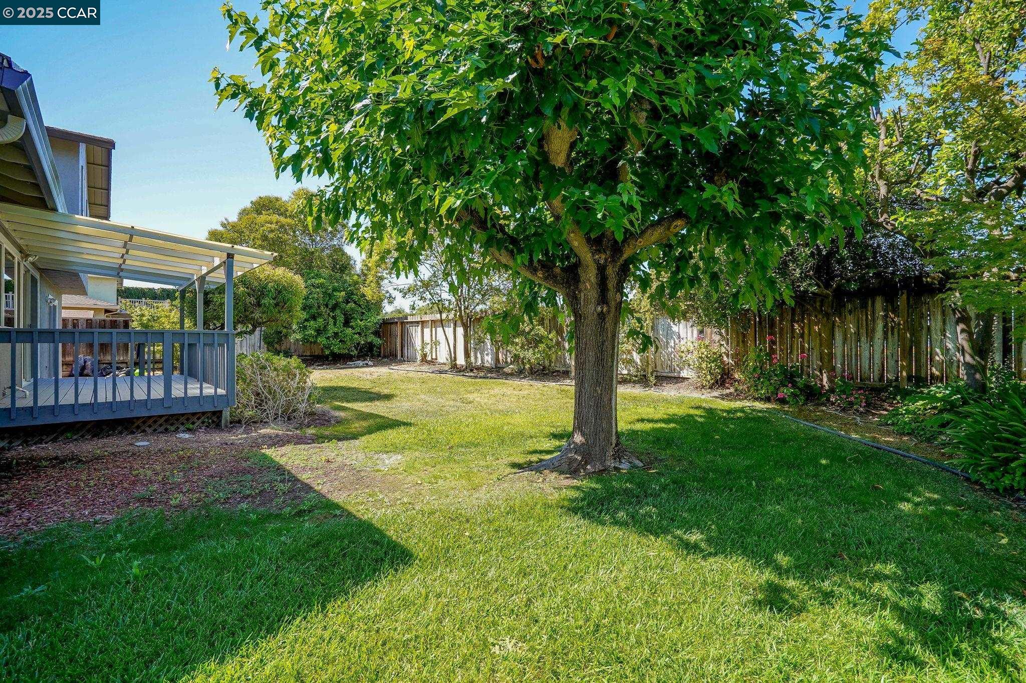 Detail Gallery Image 34 of 37 For 715 Graymont Circle, Concord,  CA 94518 - 4 Beds | 2/1 Baths