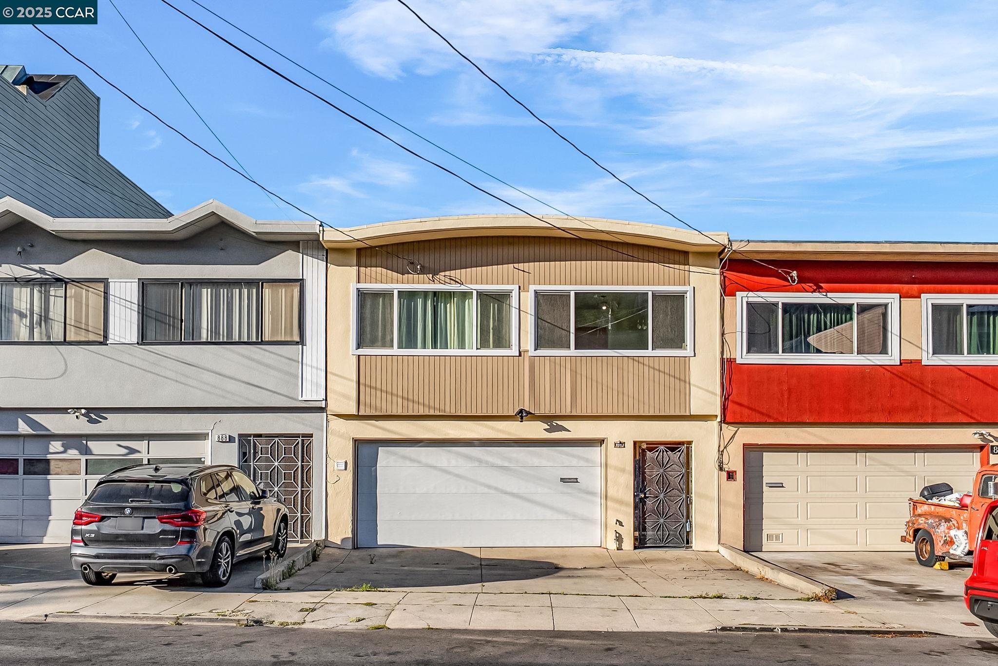 Detail Gallery Image 1 of 1 For 884 Ingerson Avenue, San Francisco,  CA 94124 - 5 Beds | 3 Baths