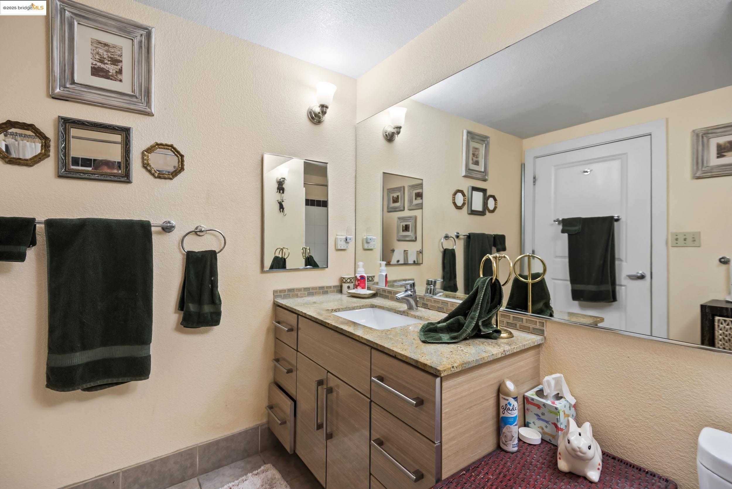Photo #18: 41100968 Listing: Photo #18