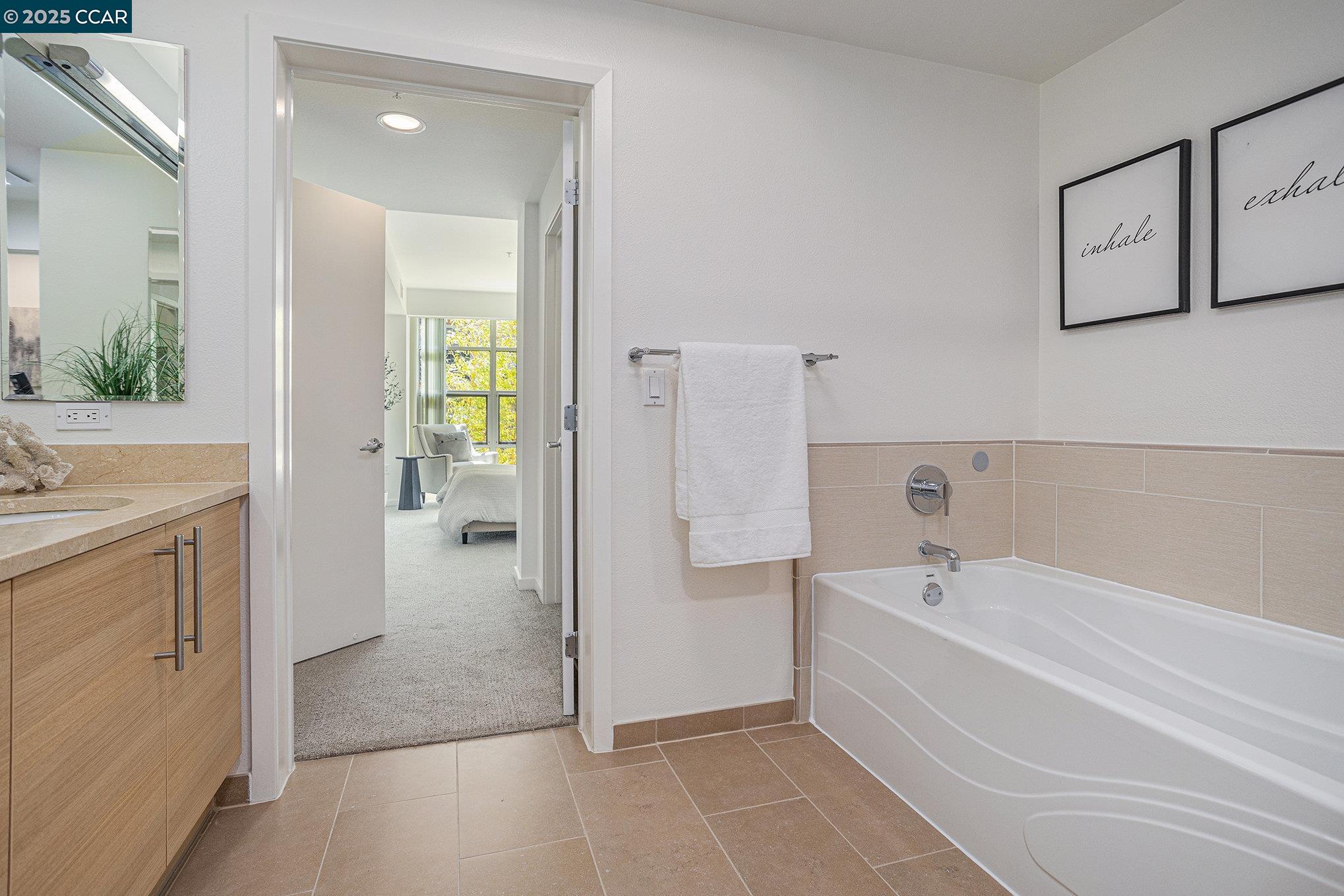 Photo #19: 41100976 Listing: Photo #19