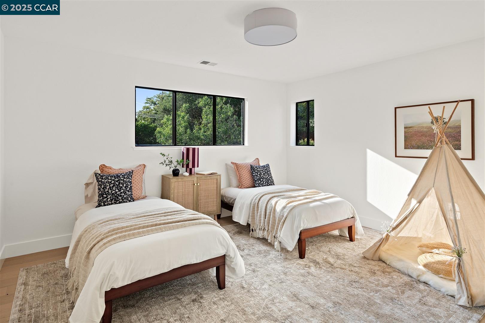 Detail Gallery Image 20 of 59 For 101 Lena Ct, Pleasant Hill,  CA 94523 - 4 Beds | 3 Baths
