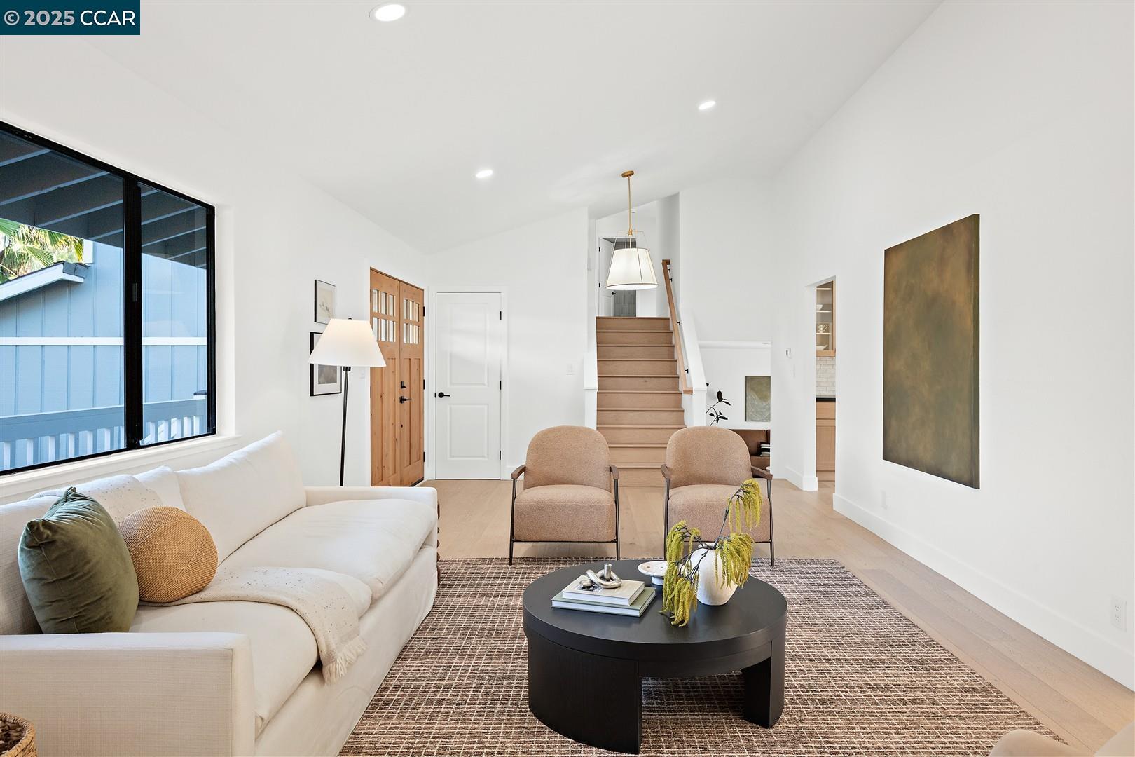 Detail Gallery Image 10 of 59 For 101 Lena Ct, Pleasant Hill,  CA 94523 - 4 Beds | 3 Baths
