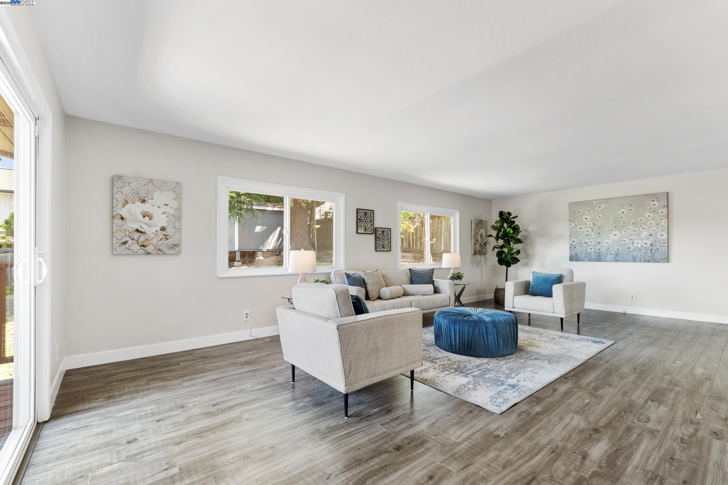 Detail Gallery Image 15 of 44 For 5176 Proctor Rd, Castro Valley,  CA 94546 - 3 Beds | 2 Baths