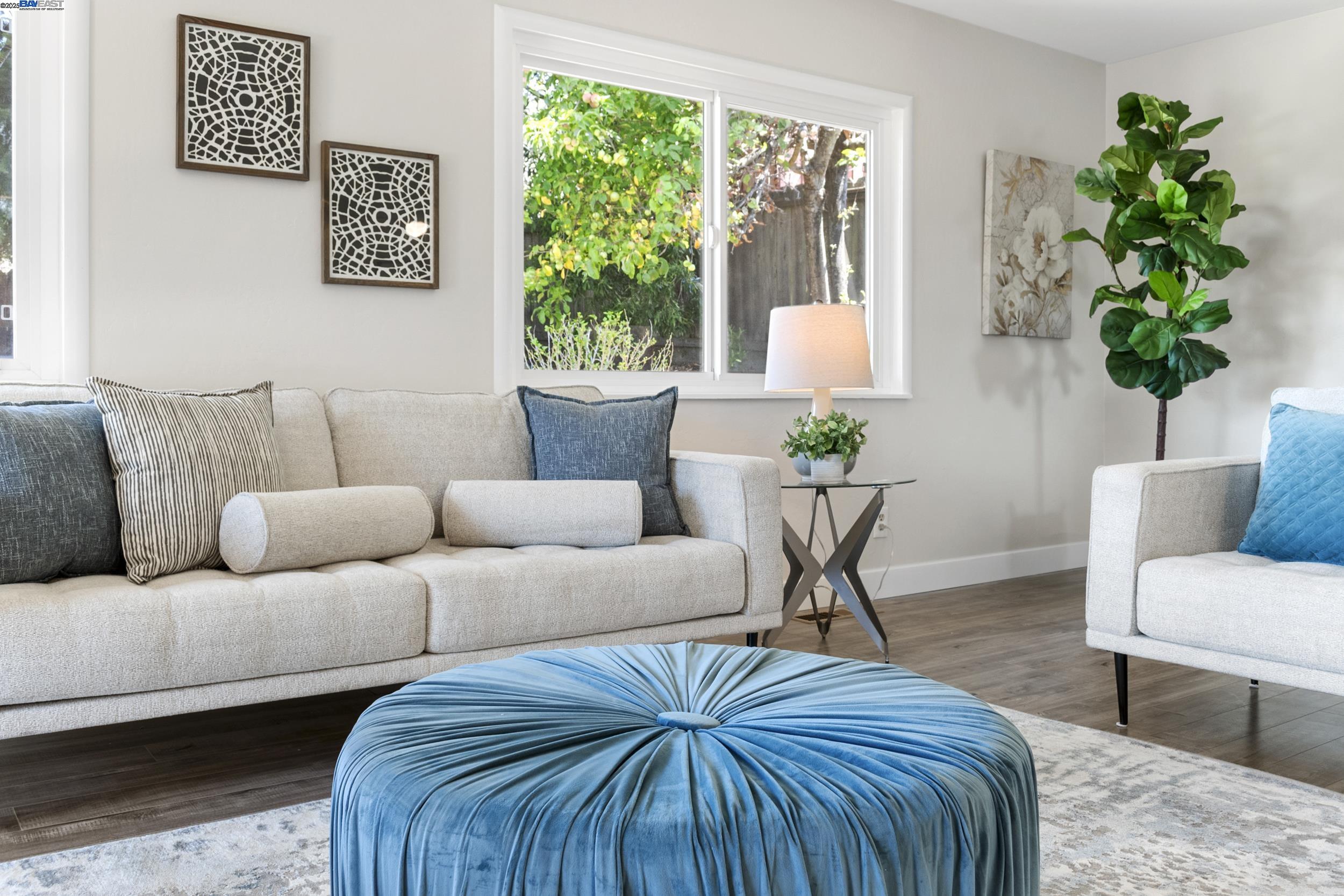 Detail Gallery Image 16 of 44 For 5176 Proctor Rd, Castro Valley,  CA 94546 - 3 Beds | 2 Baths