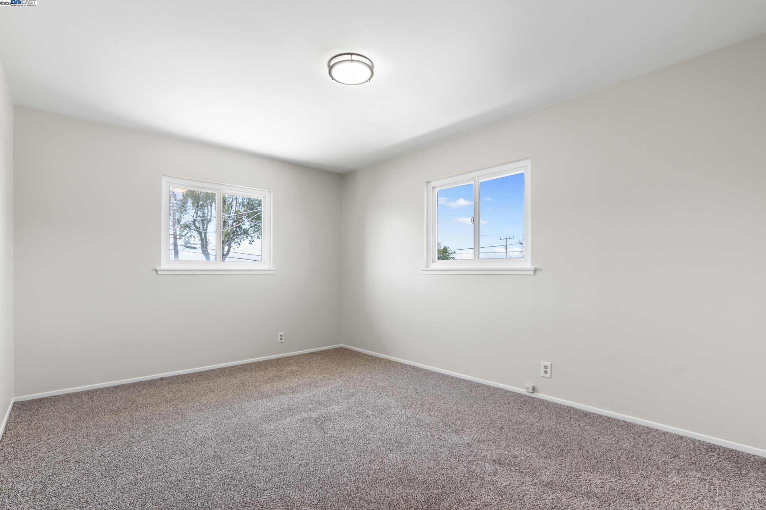 Detail Gallery Image 24 of 44 For 5176 Proctor Rd, Castro Valley,  CA 94546 - 3 Beds | 2 Baths