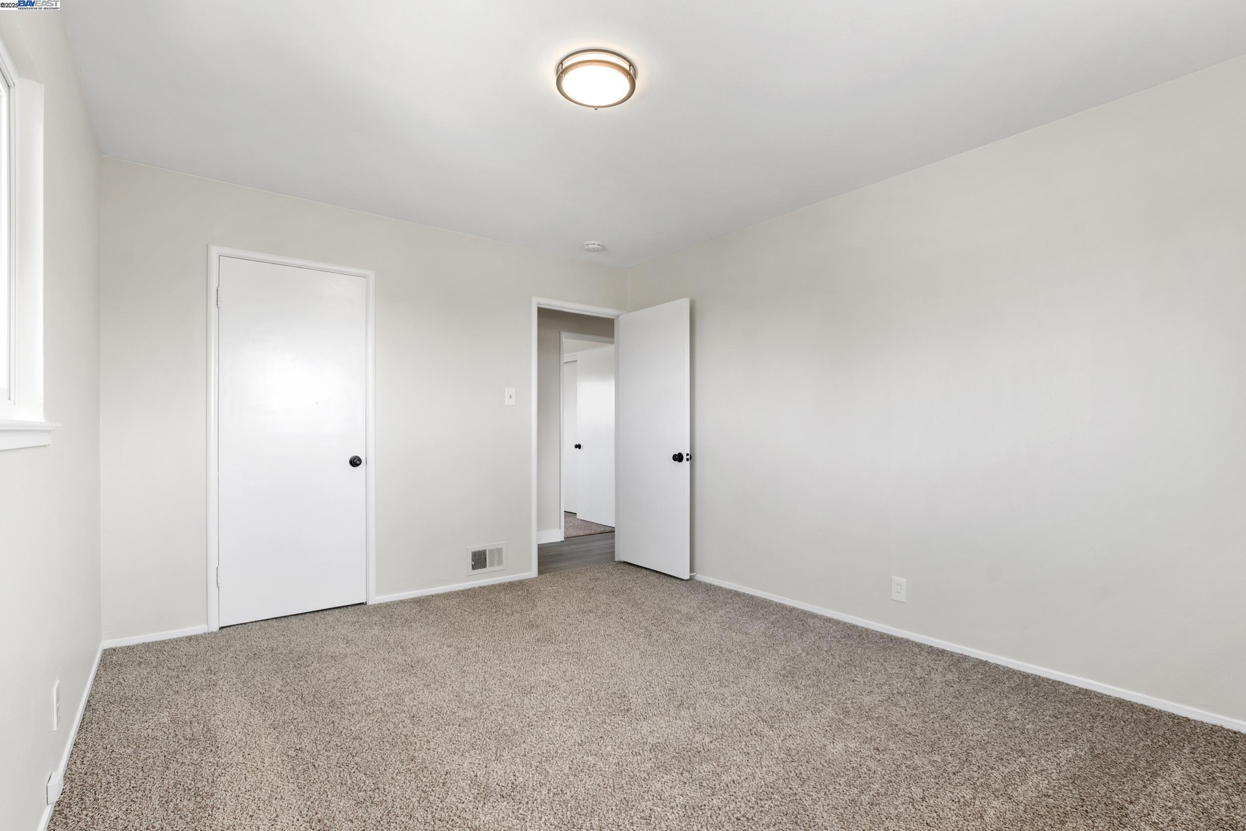 Detail Gallery Image 25 of 44 For 5176 Proctor Rd, Castro Valley,  CA 94546 - 3 Beds | 2 Baths