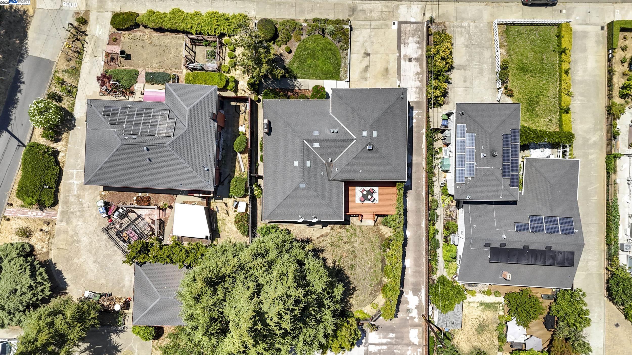 Detail Gallery Image 38 of 44 For 5176 Proctor Rd, Castro Valley,  CA 94546 - 3 Beds | 2 Baths