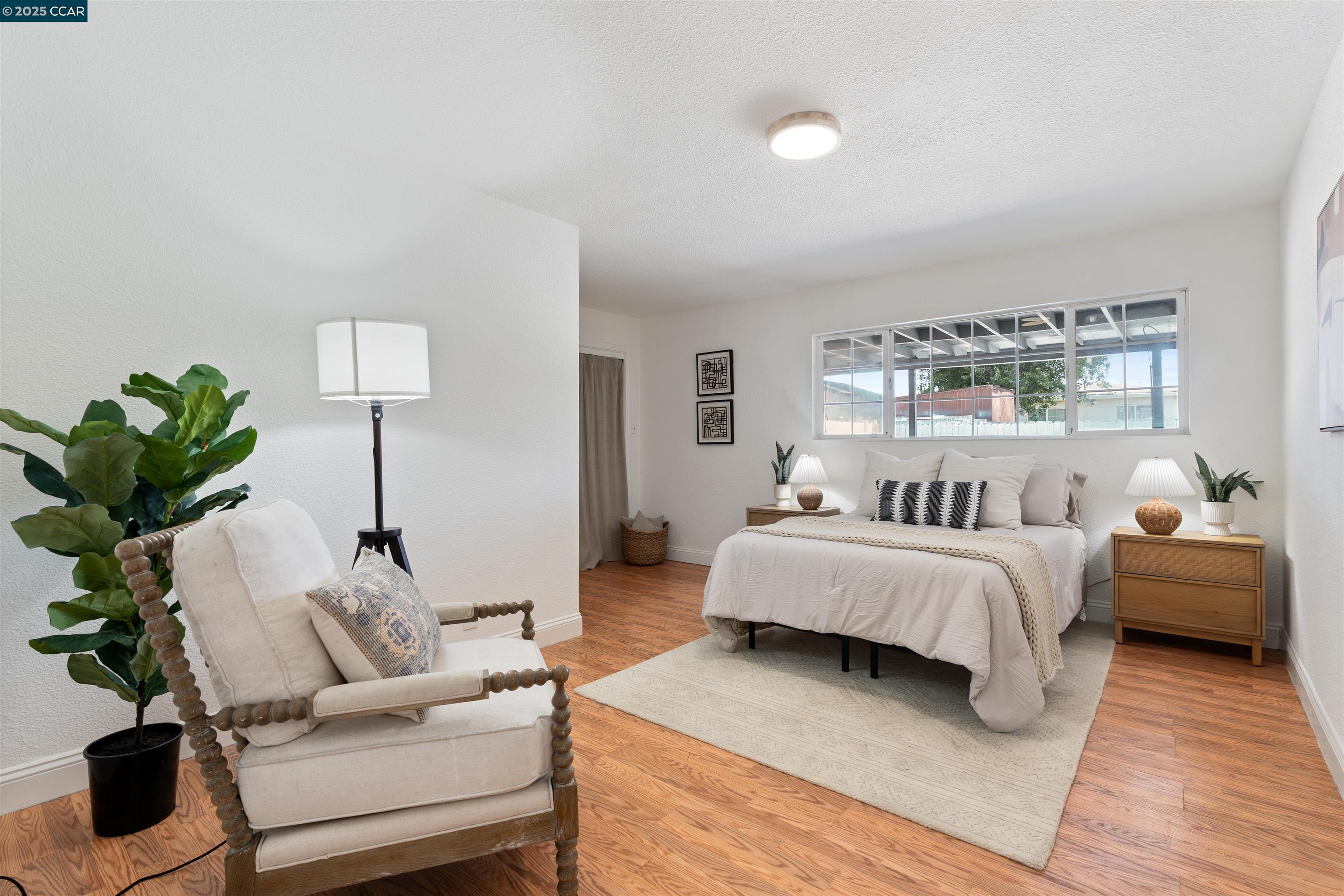 Detail Gallery Image 12 of 43 For 334 S 25th St, Richmond,  CA 94804 - 5 Beds | 3 Baths