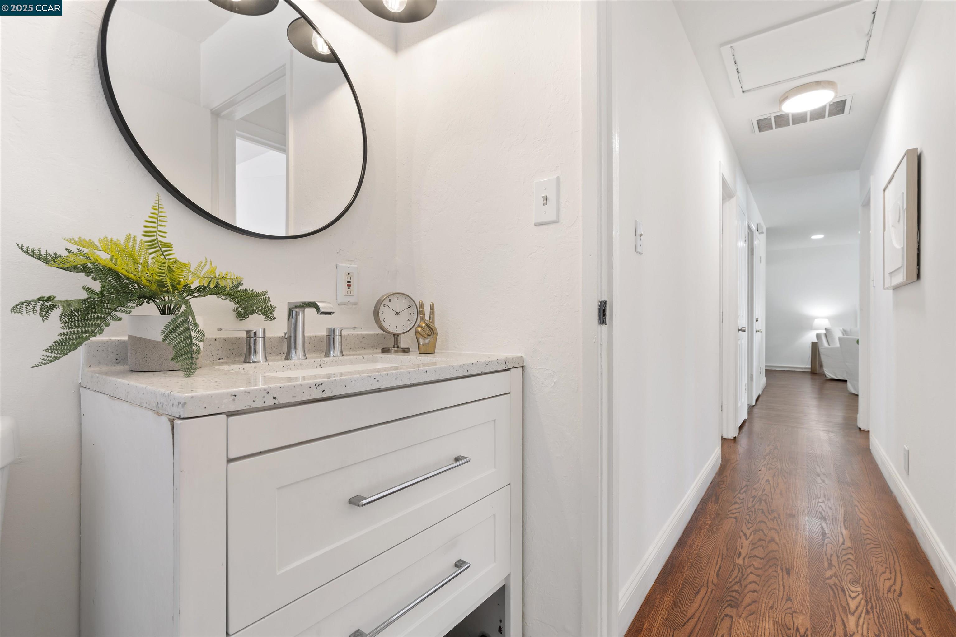 Detail Gallery Image 21 of 43 For 334 S 25th St, Richmond,  CA 94804 - 5 Beds | 3 Baths