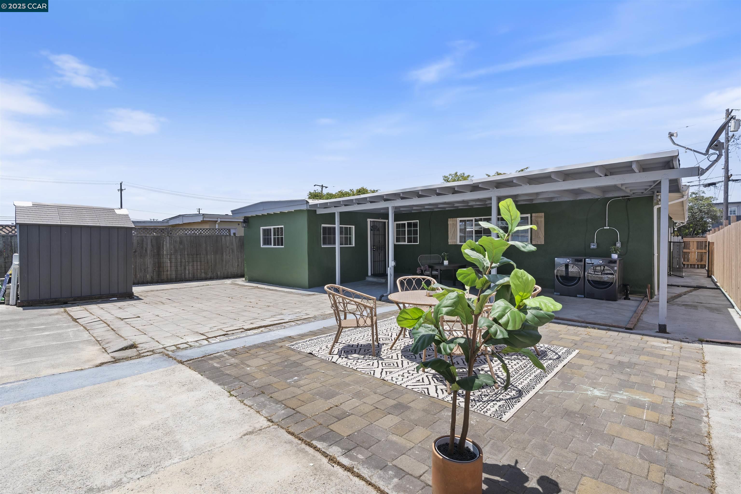 Detail Gallery Image 34 of 43 For 334 S 25th St, Richmond,  CA 94804 - 5 Beds | 3 Baths