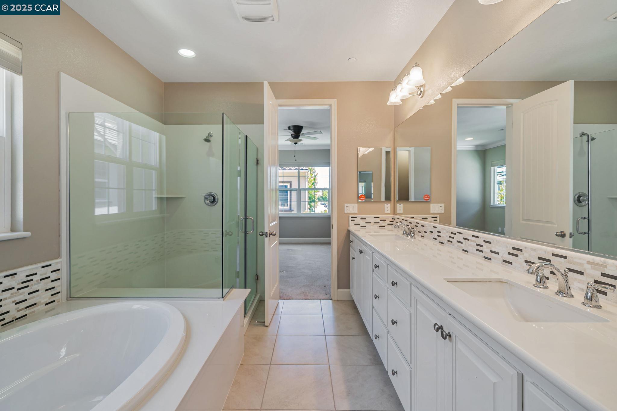 2063 Poinsettia St, San Ramon, California 94582, 4 Bedrooms Bedrooms, 10 Rooms Rooms,3 BathroomsBathrooms,Residential Lease,For Rent,2063 Poinsettia St,41100994