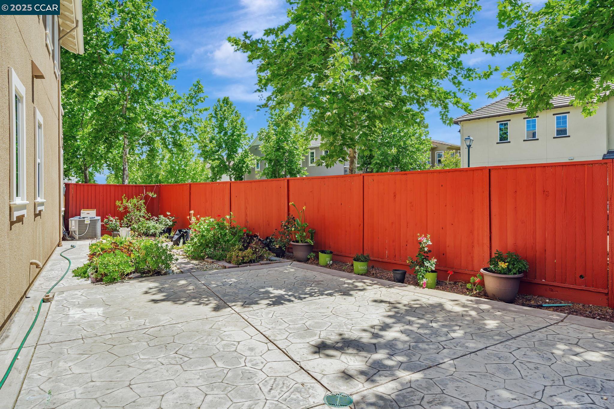 2063 Poinsettia St, San Ramon, California 94582, 4 Bedrooms Bedrooms, 10 Rooms Rooms,3 BathroomsBathrooms,Residential Lease,For Rent,2063 Poinsettia St,41100994