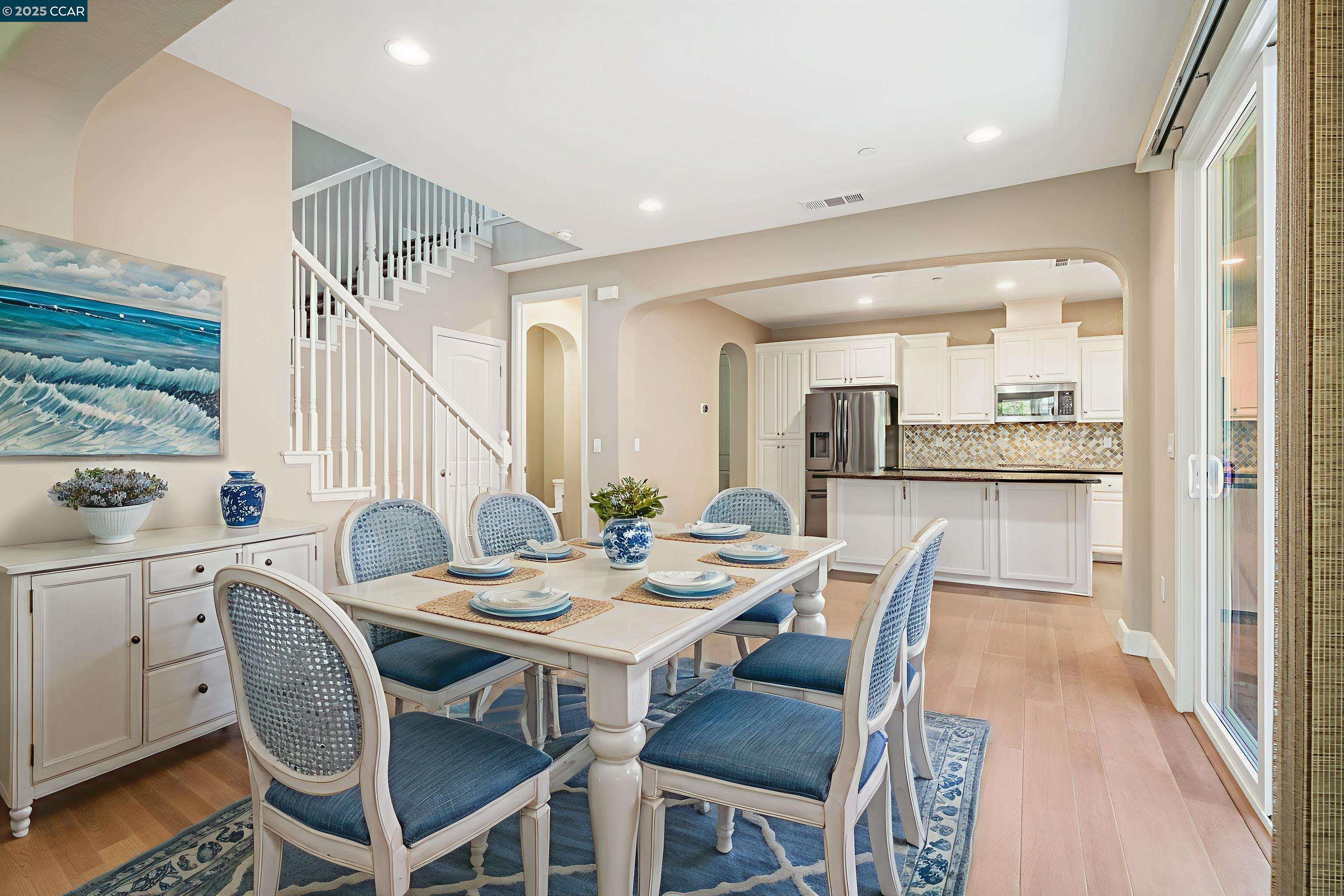 2063 Poinsettia St, San Ramon, California 94582, 4 Bedrooms Bedrooms, 10 Rooms Rooms,3 BathroomsBathrooms,Residential Lease,For Rent,2063 Poinsettia St,41100994