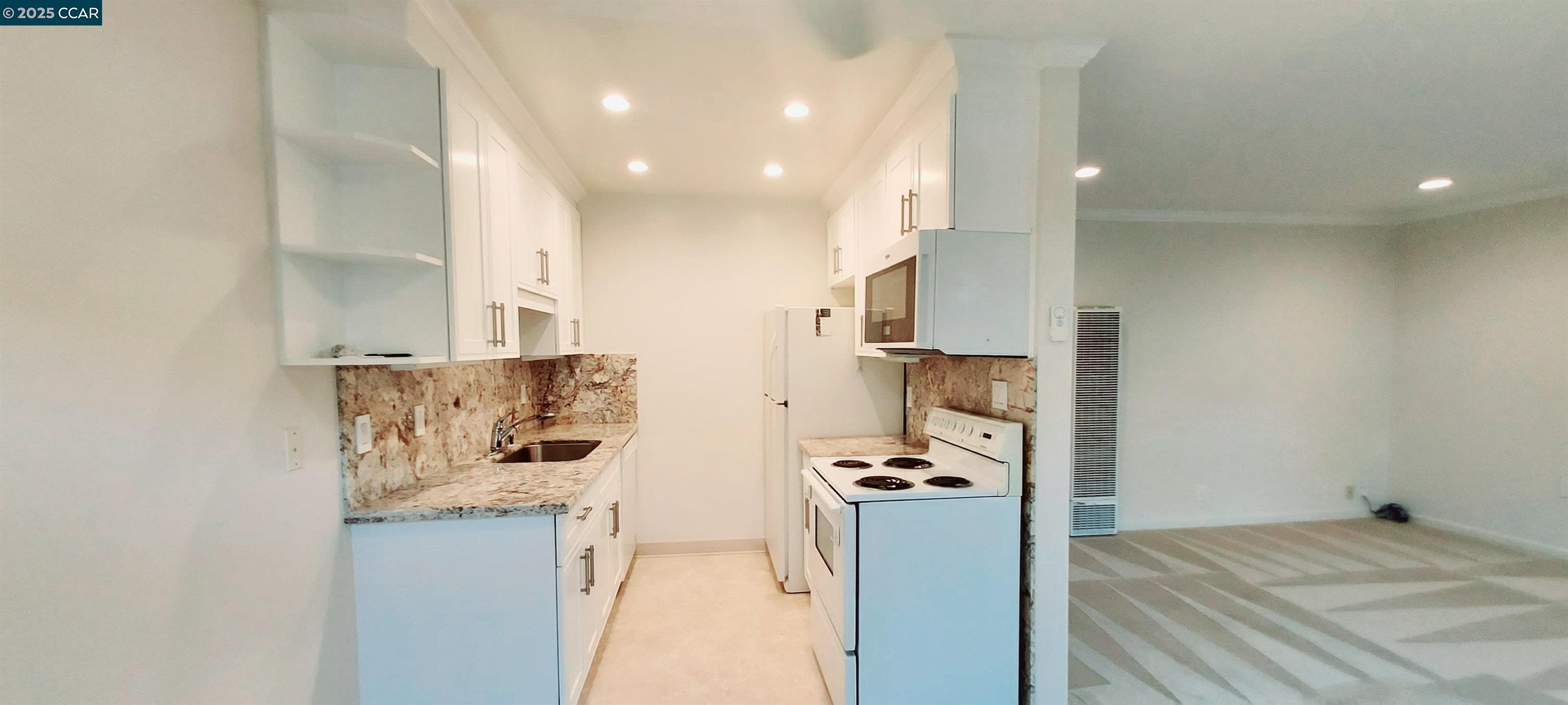 1195 Saranap Ave # 7, Walnut Creek, California 94595, 1 Bedroom Bedrooms, 4 Rooms Rooms,1 BathroomBathrooms,Residential Lease,For Rent,1195 Saranap Ave # 7,41100997