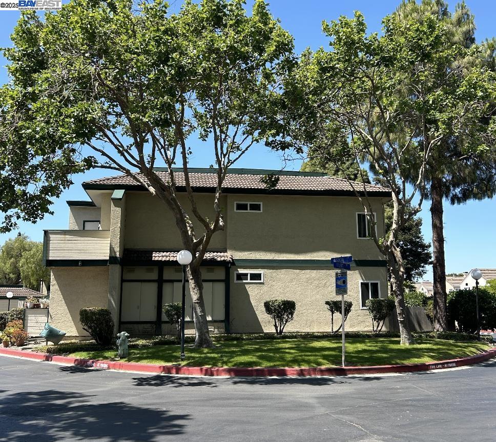 Photo #2: 41101006 Listing 