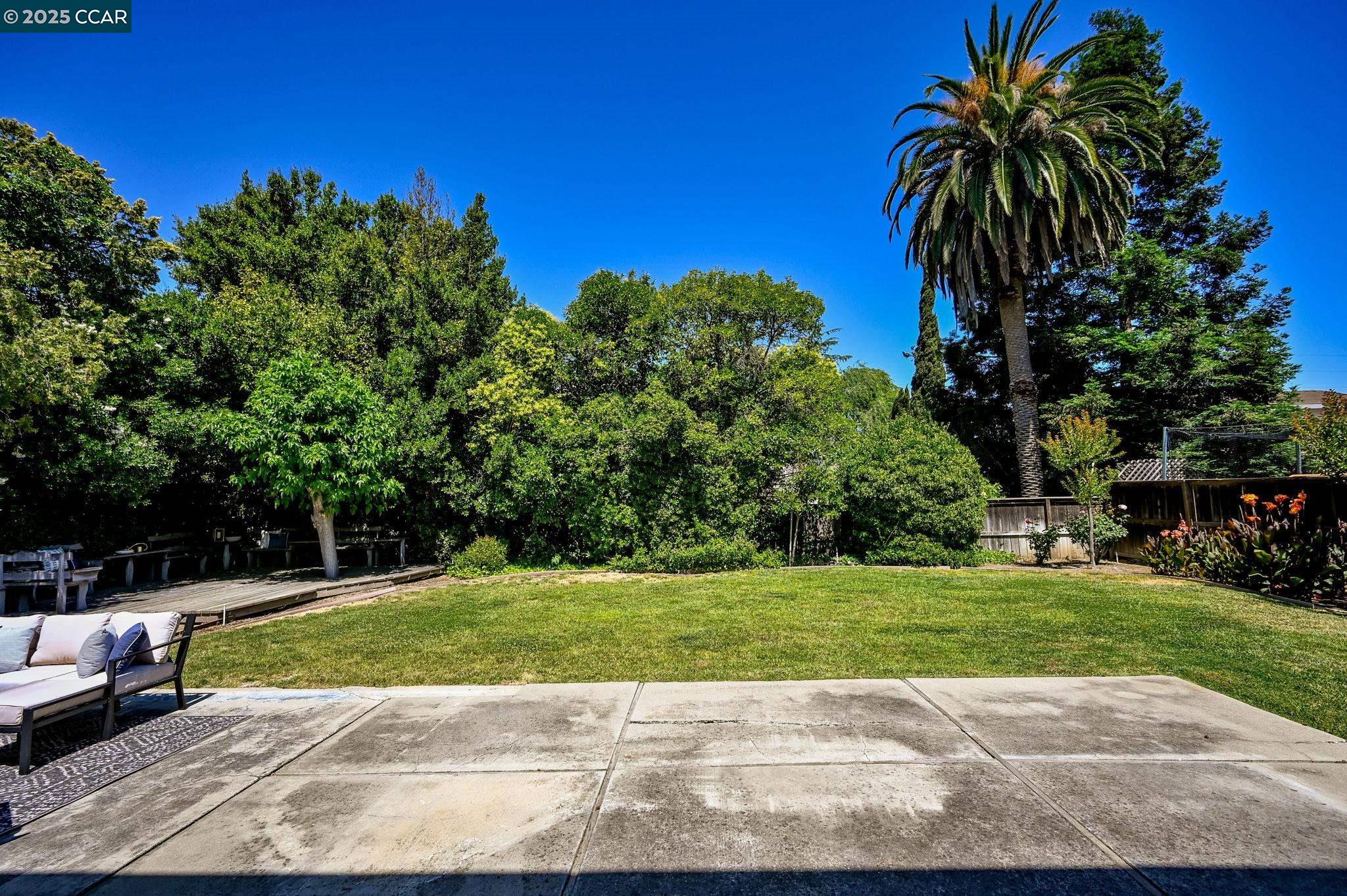 Detail Gallery Image 19 of 29 For 3701 Sattler Dr, Concord,  CA 94519 - 4 Beds | 3 Baths