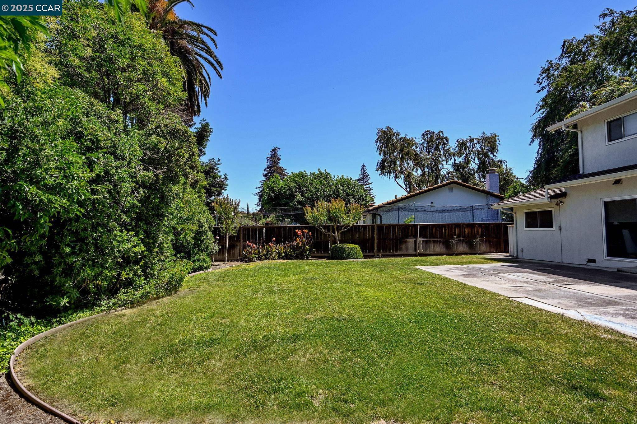 Detail Gallery Image 23 of 29 For 3701 Sattler Dr, Concord,  CA 94519 - 4 Beds | 3 Baths