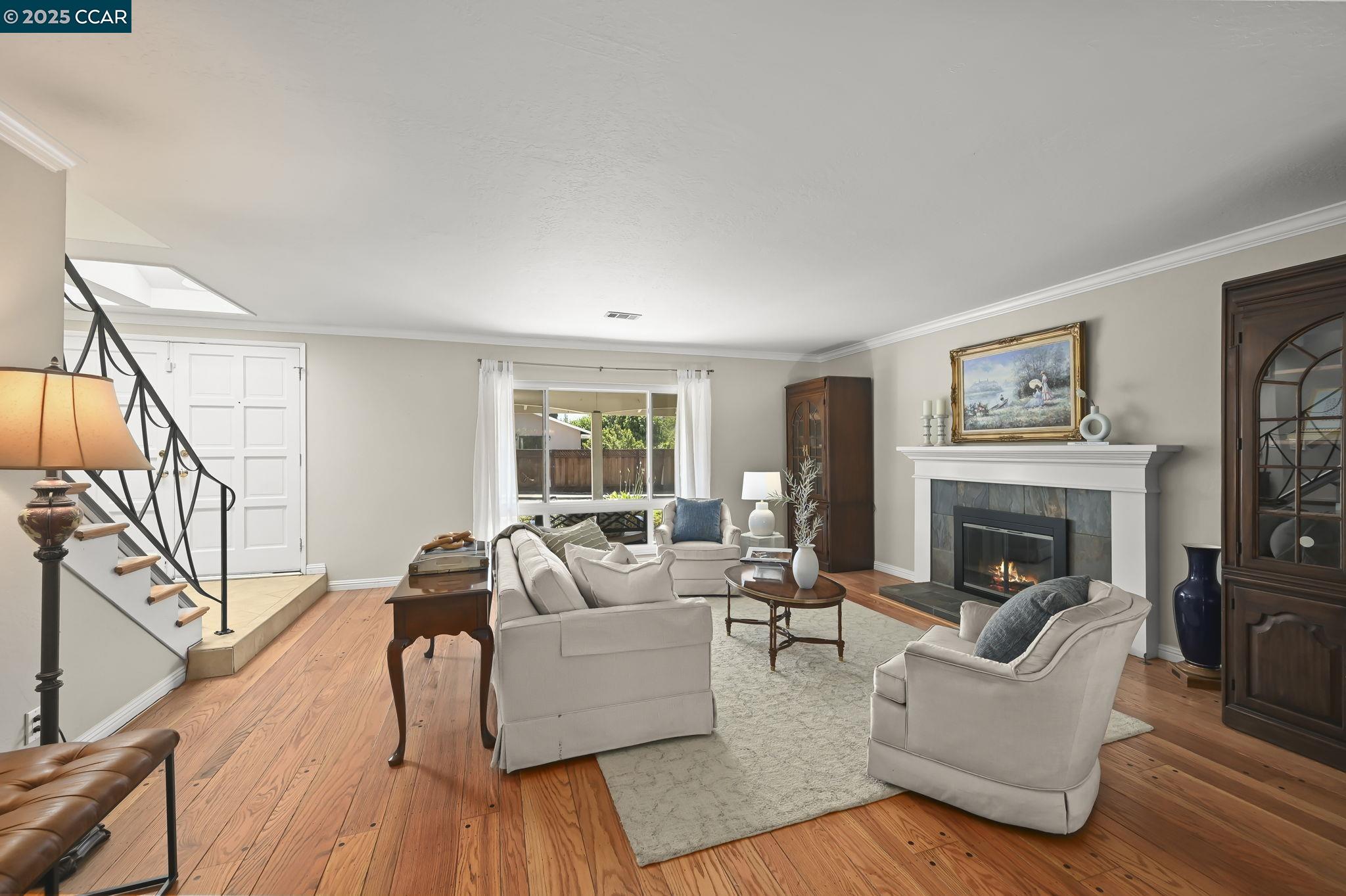 Detail Gallery Image 6 of 29 For 3701 Sattler Dr, Concord,  CA 94519 - 4 Beds | 3 Baths