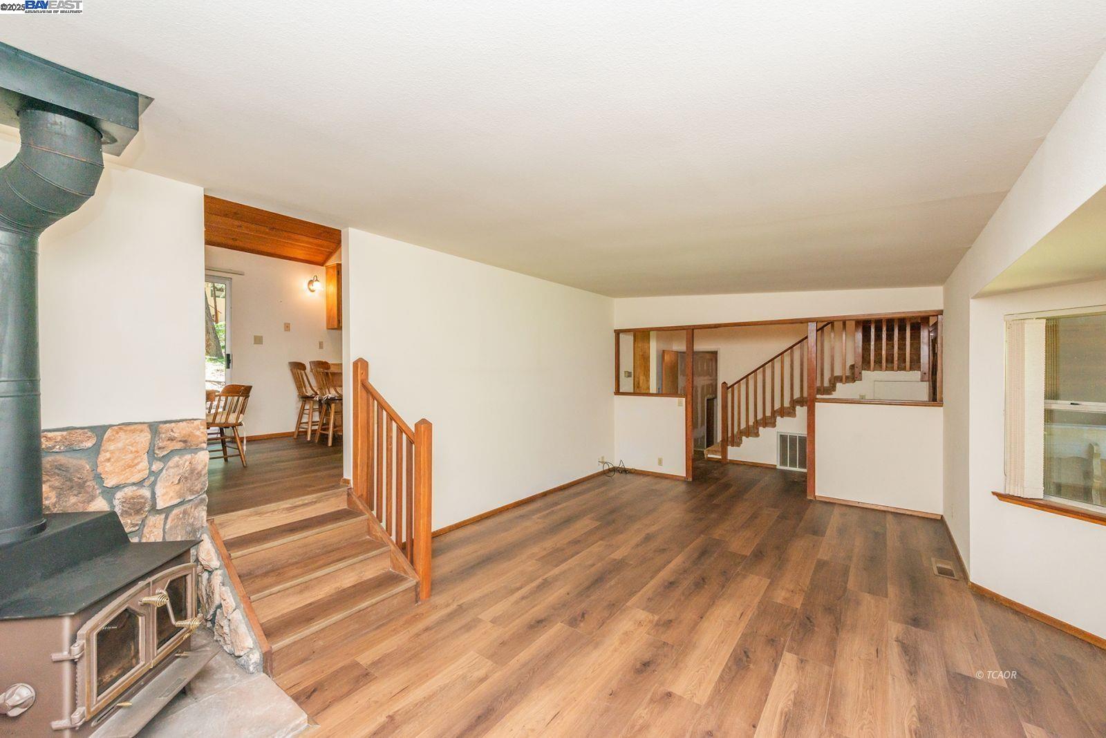 Detail Gallery Image 7 of 48 For 131 Northwoods Estates, Trinity Center,  CA 96091 - 4 Beds | 3 Baths