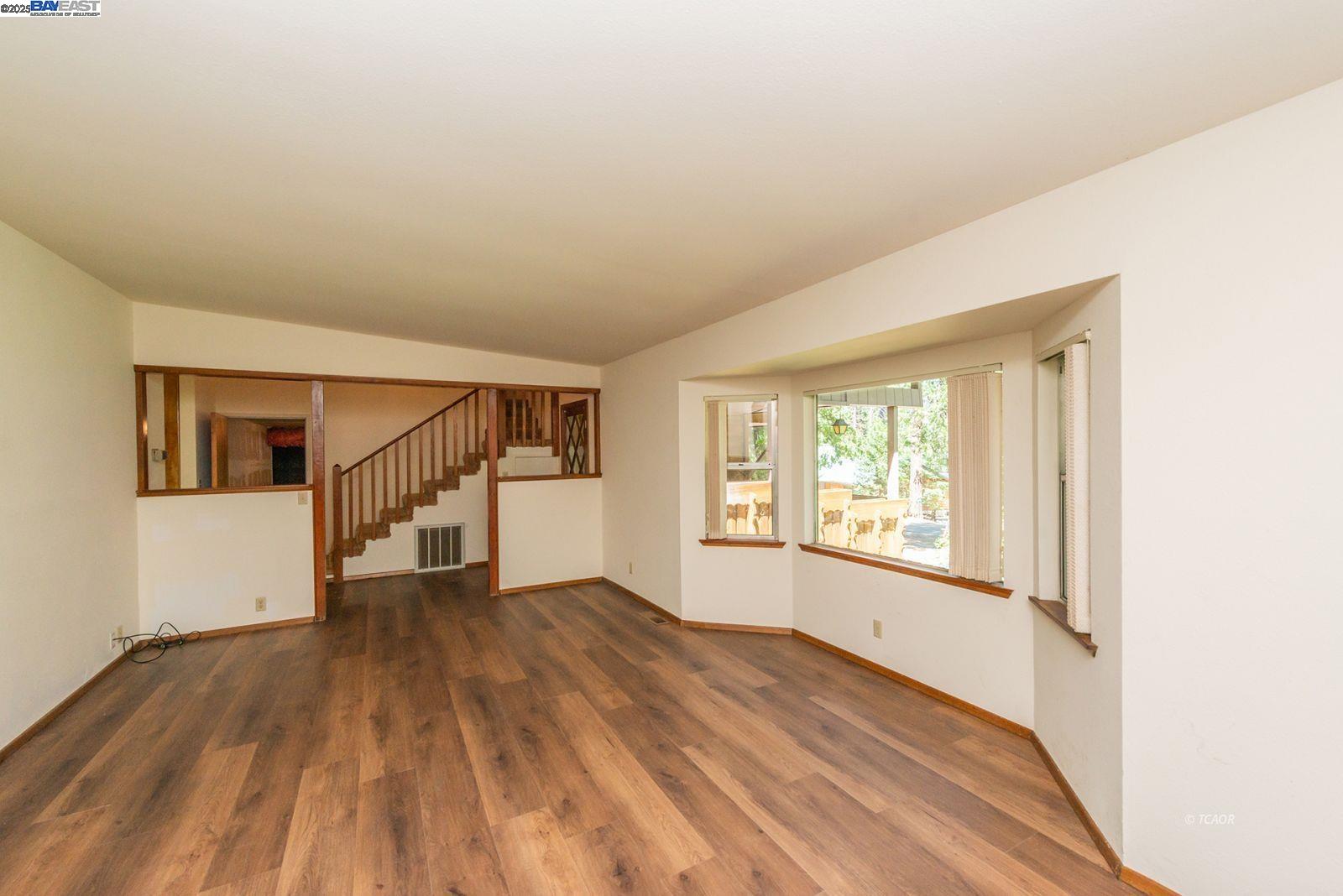 Detail Gallery Image 8 of 48 For 131 Northwoods Estates, Trinity Center,  CA 96091 - 4 Beds | 3 Baths