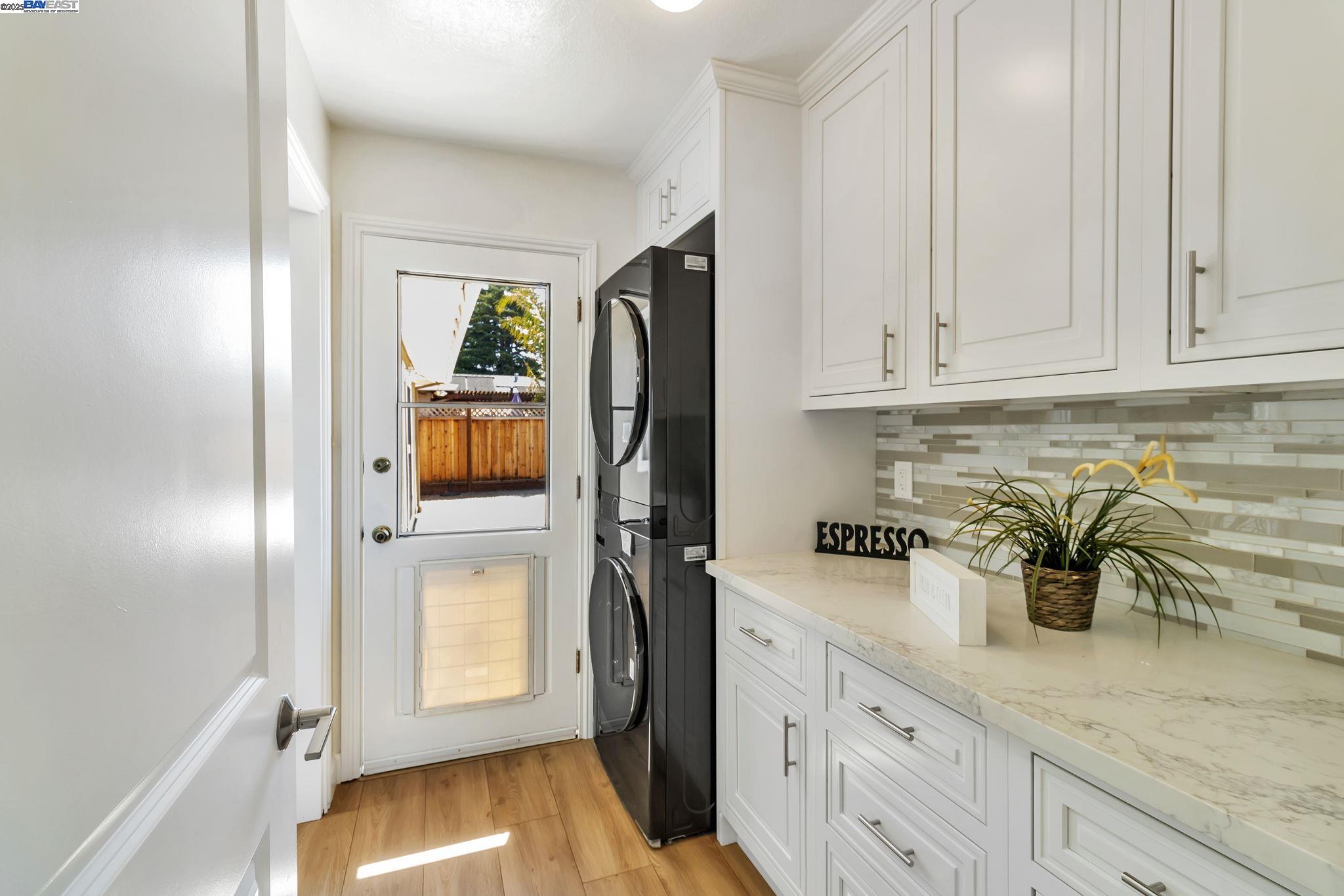 Detail Gallery Image 17 of 38 For 4666 Shearwater Rd, Pleasanton,  CA 94566 - 4 Beds | 2 Baths
