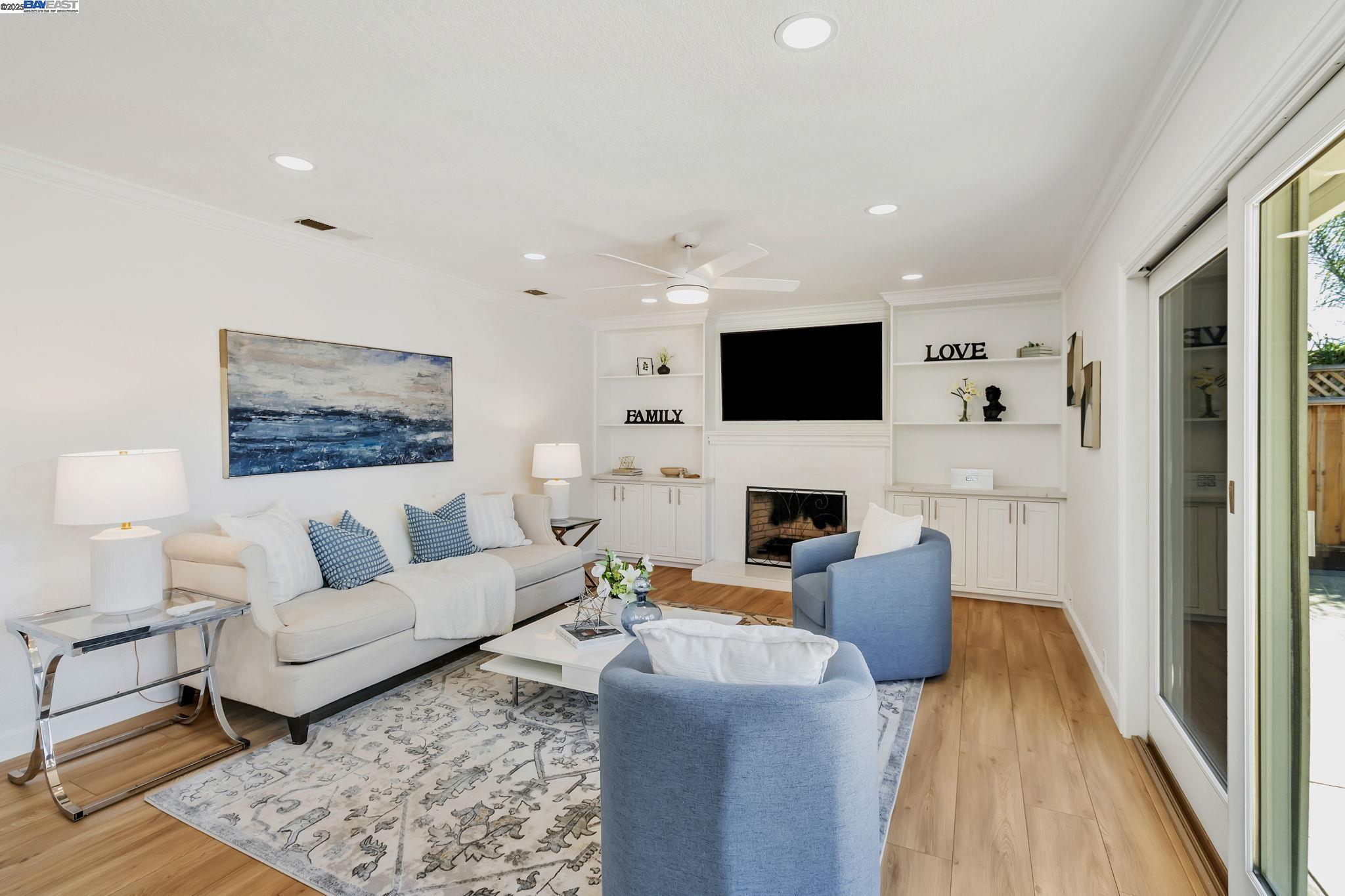 Detail Gallery Image 5 of 38 For 4666 Shearwater Rd, Pleasanton,  CA 94566 - 4 Beds | 2 Baths