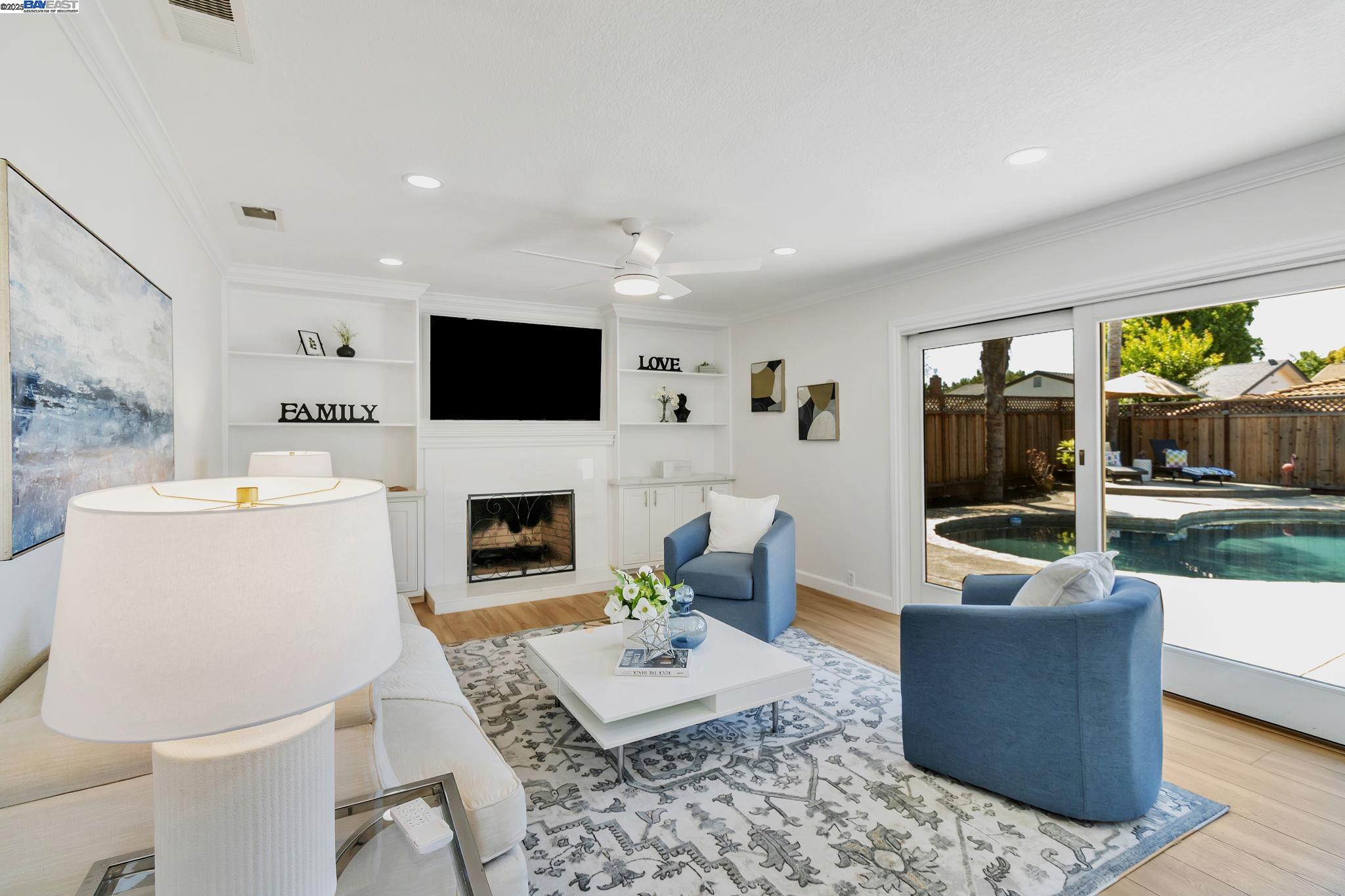 Detail Gallery Image 8 of 38 For 4666 Shearwater Rd, Pleasanton,  CA 94566 - 4 Beds | 2 Baths