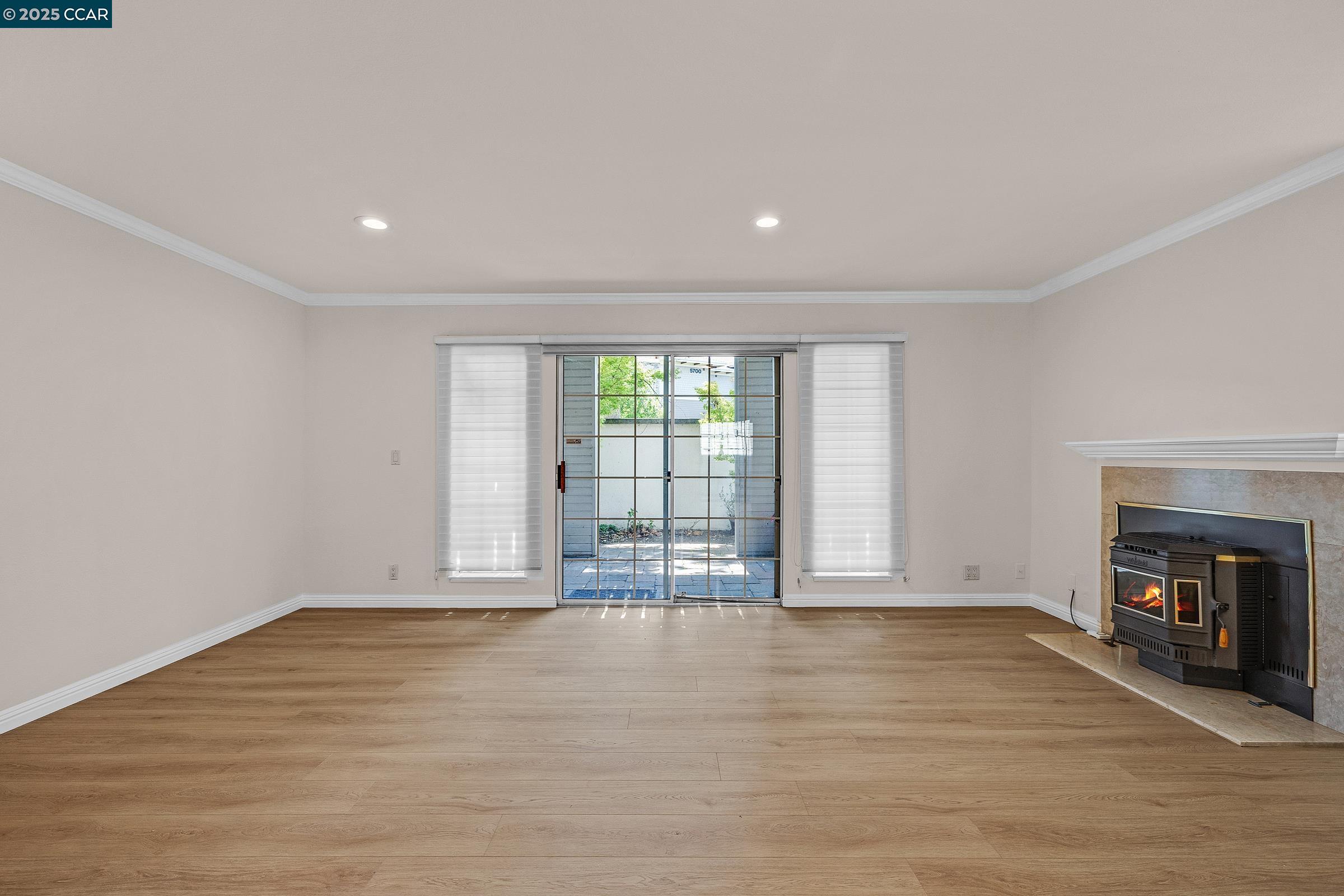 Photo #5: 41101016 Listing 