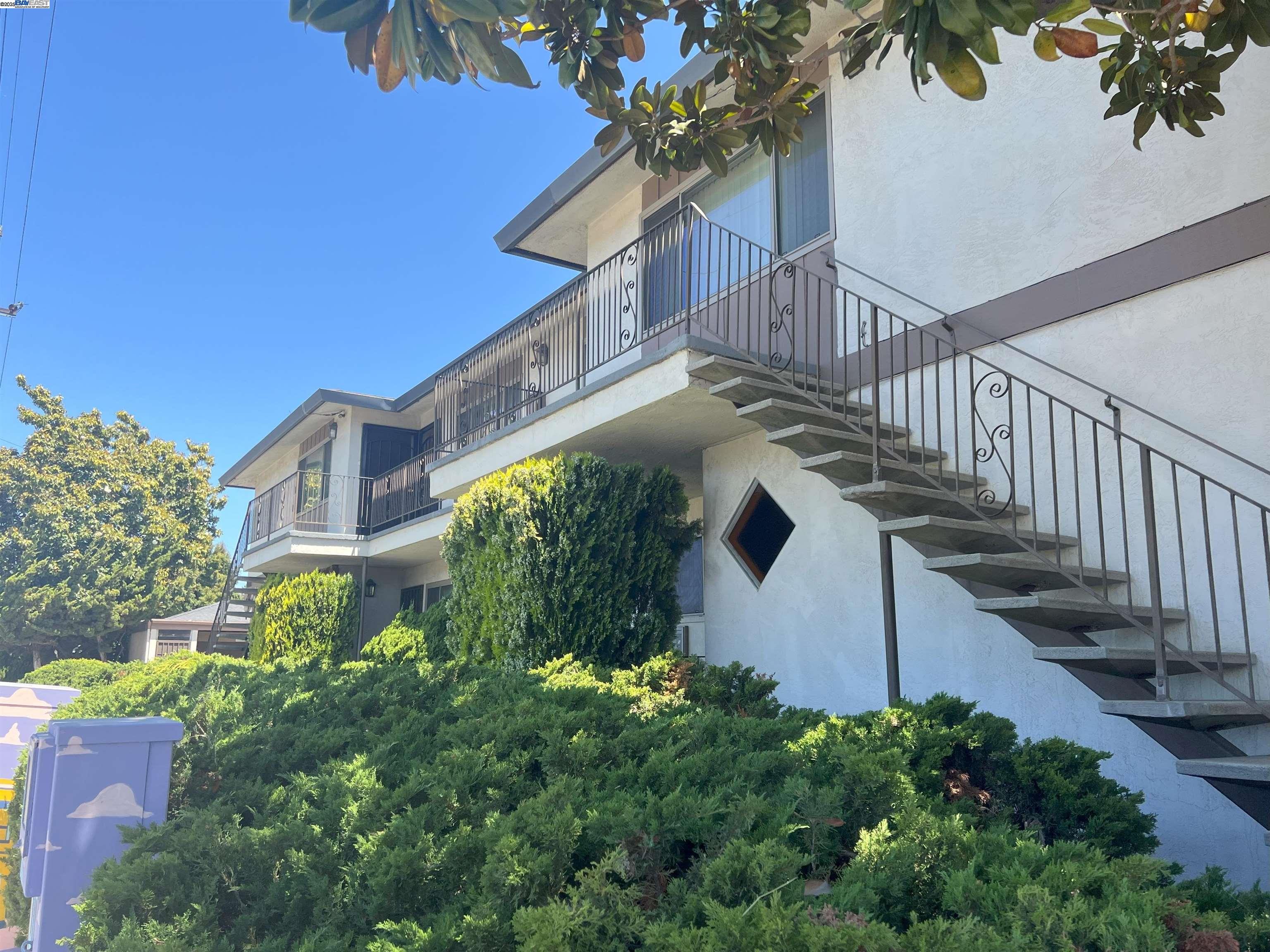 Detail Gallery Image 6 of 25 For 1888 Bancroft Avenue, San Leandro,  CA 94577 - – Beds | – Baths