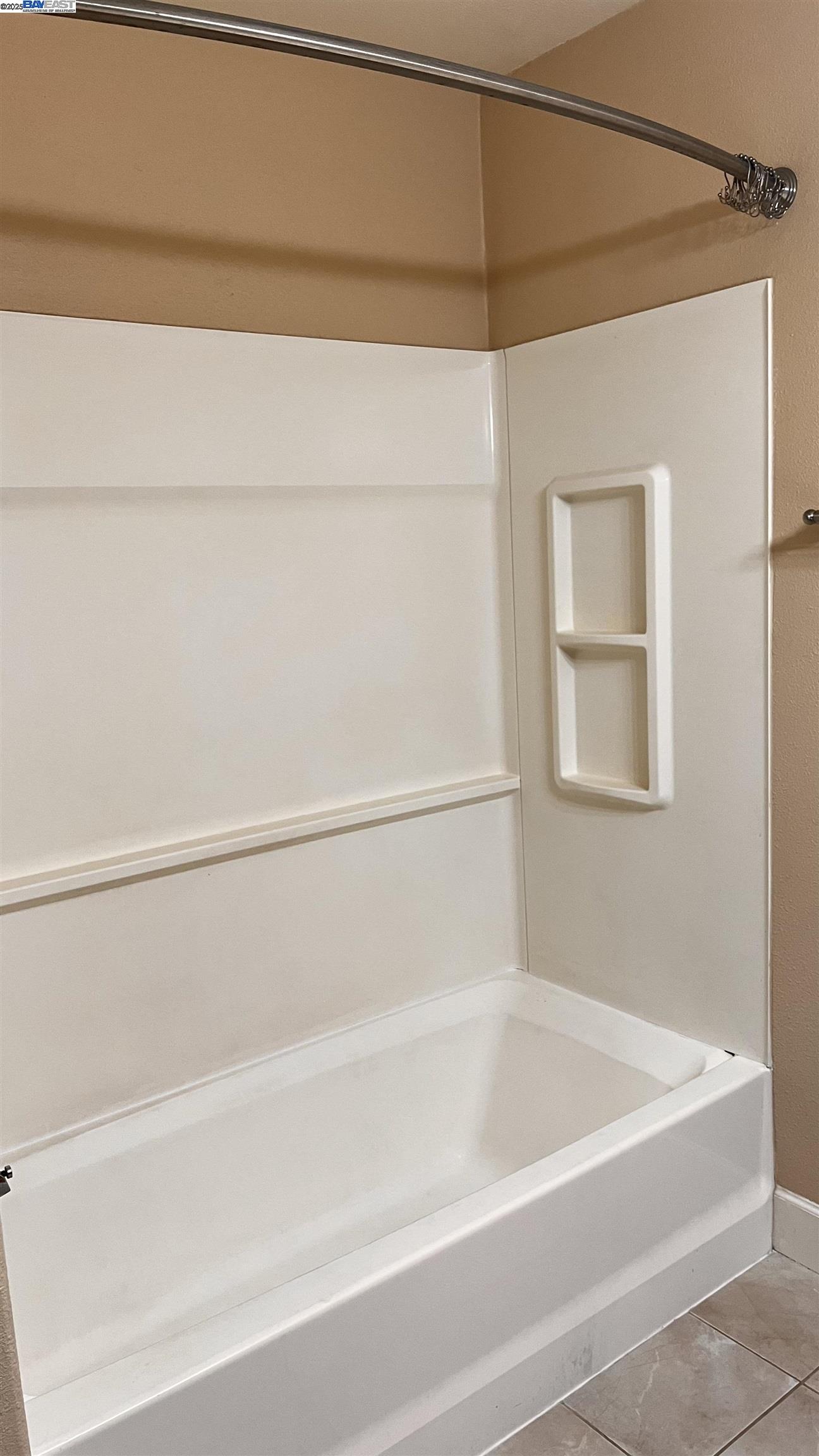 Photo #14: 41101025 Listing: Photo #14