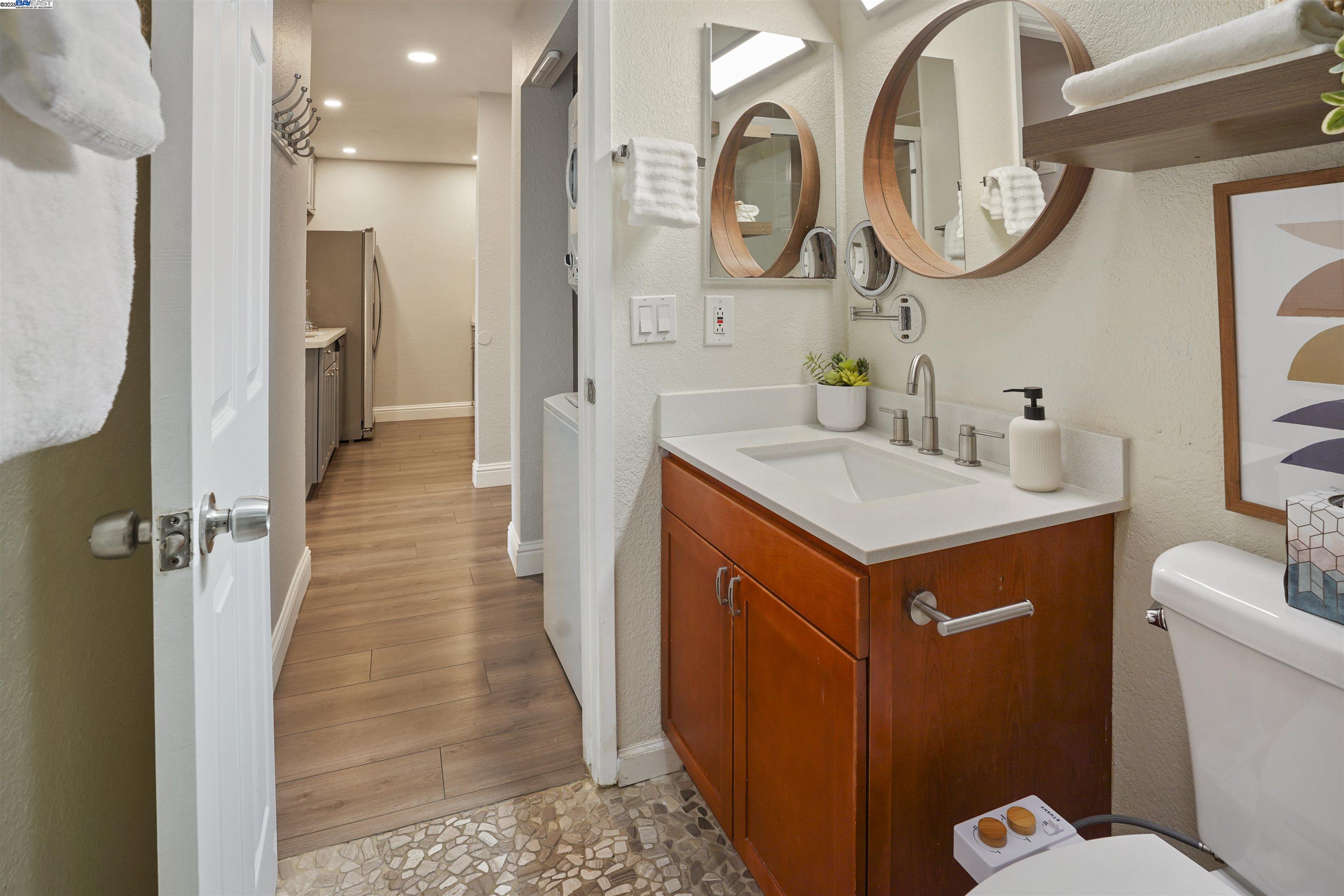 Photo #10: 41101029 Listing: Photo #10