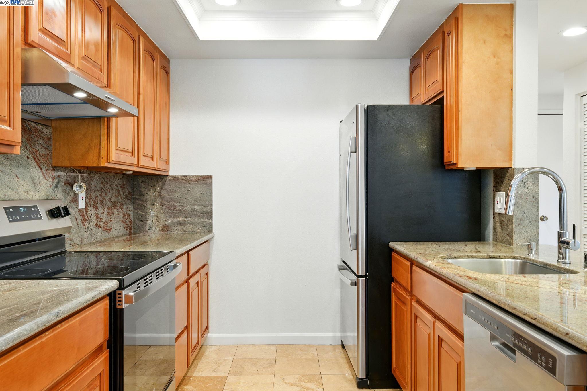 Photo #8: 41101035 Listing: Photo #8