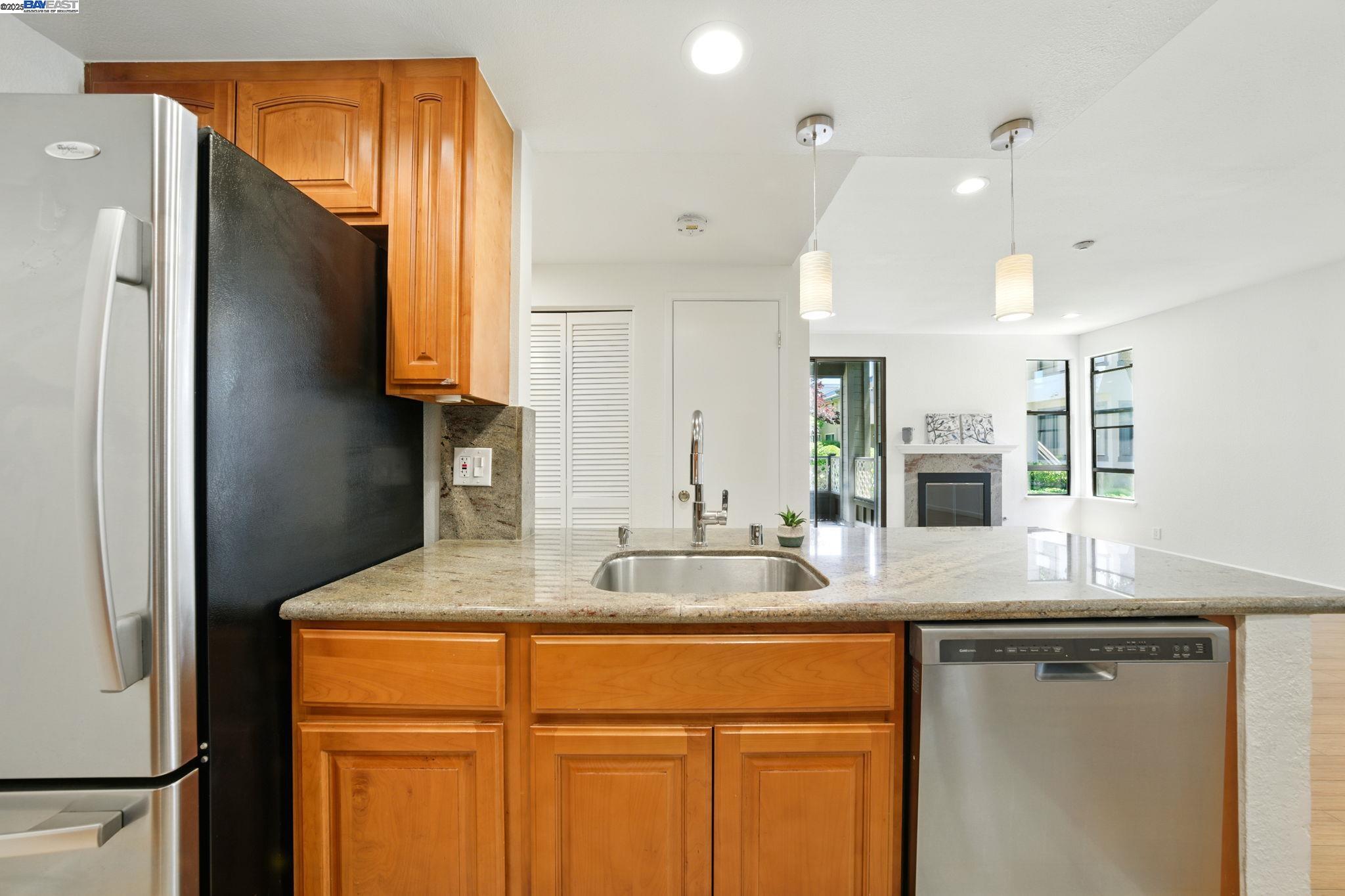 Photo #9: 41101035 Listing: Photo #9