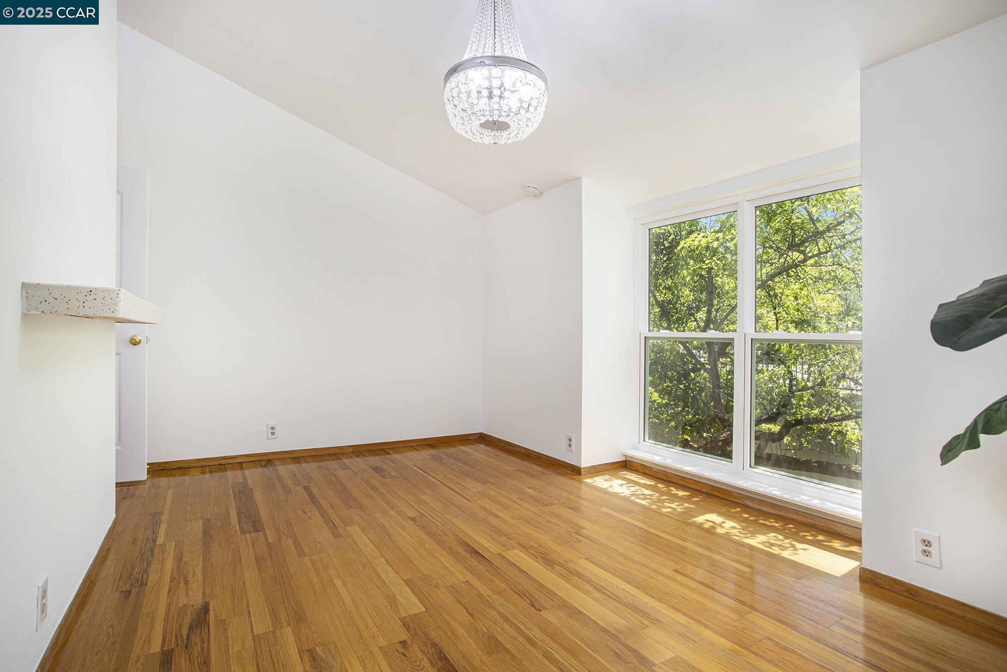 Photo #17: 41101038 Listing: Photo #17