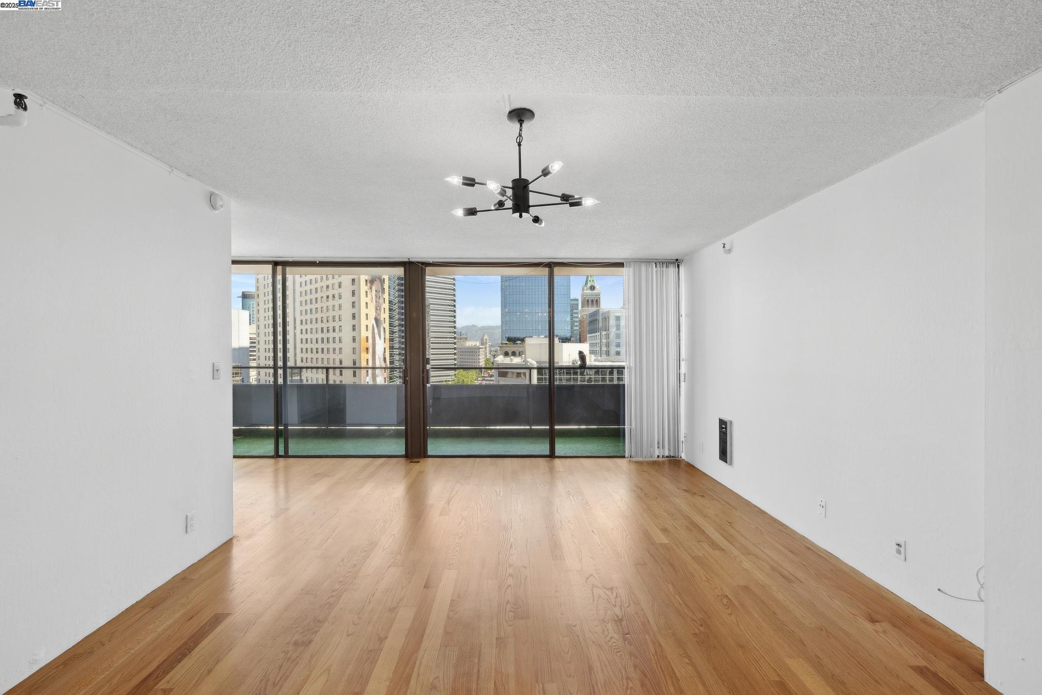 Photo #11: 41101039 Listing: Photo #11