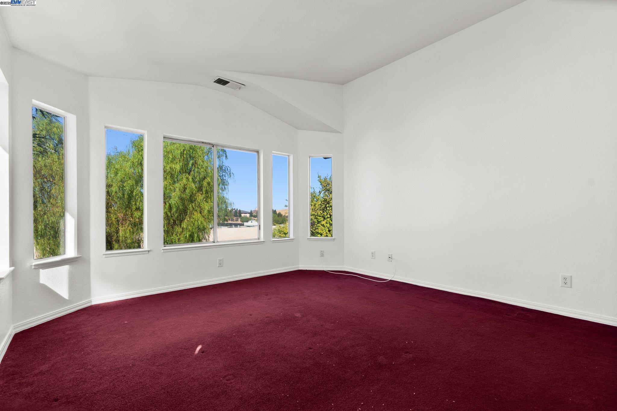 Detail Gallery Image 18 of 47 For 2205 Mark Twain, Antioch,  CA 94531 - 5 Beds | 2/1 Baths