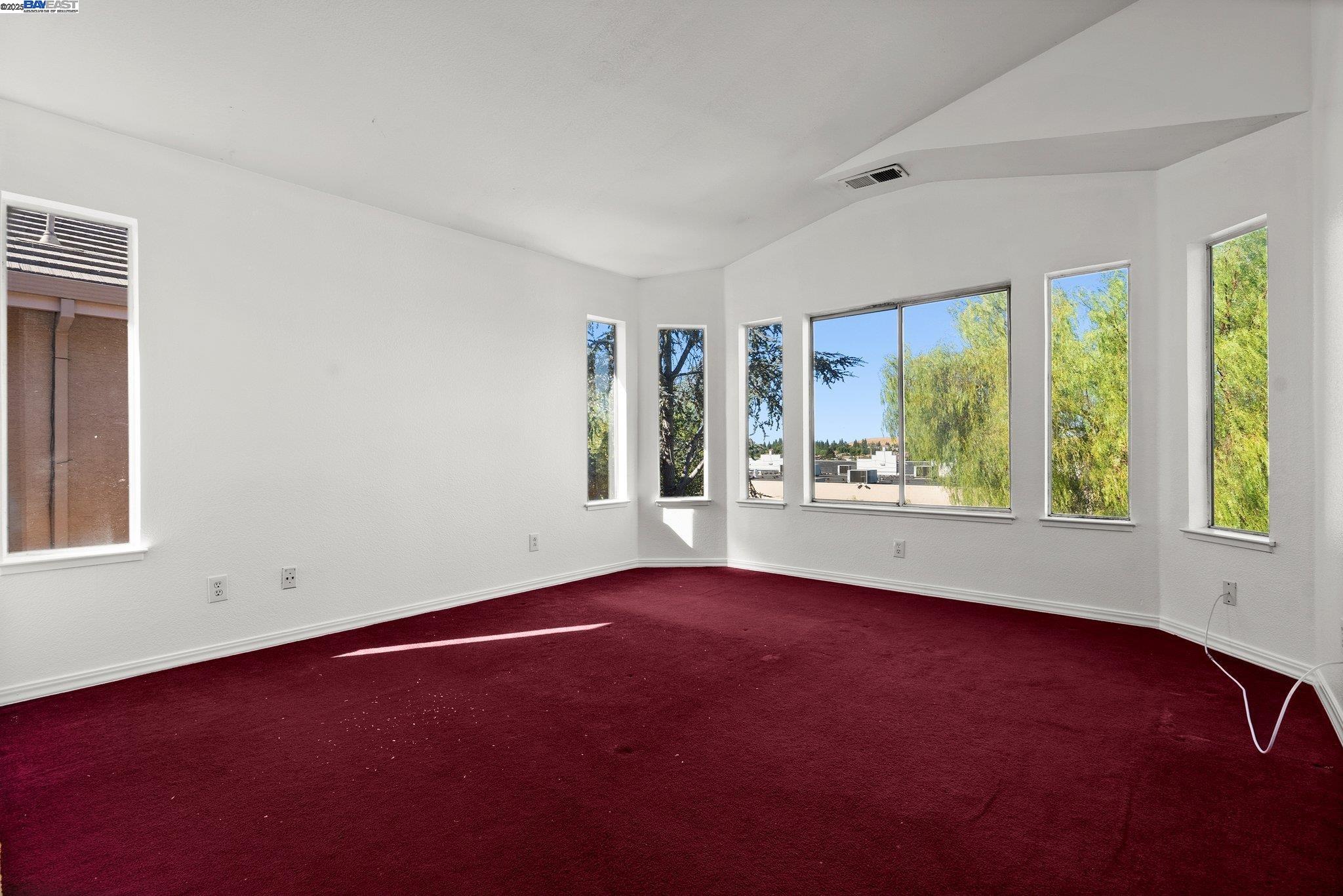 Detail Gallery Image 20 of 47 For 2205 Mark Twain, Antioch,  CA 94531 - 5 Beds | 2/1 Baths