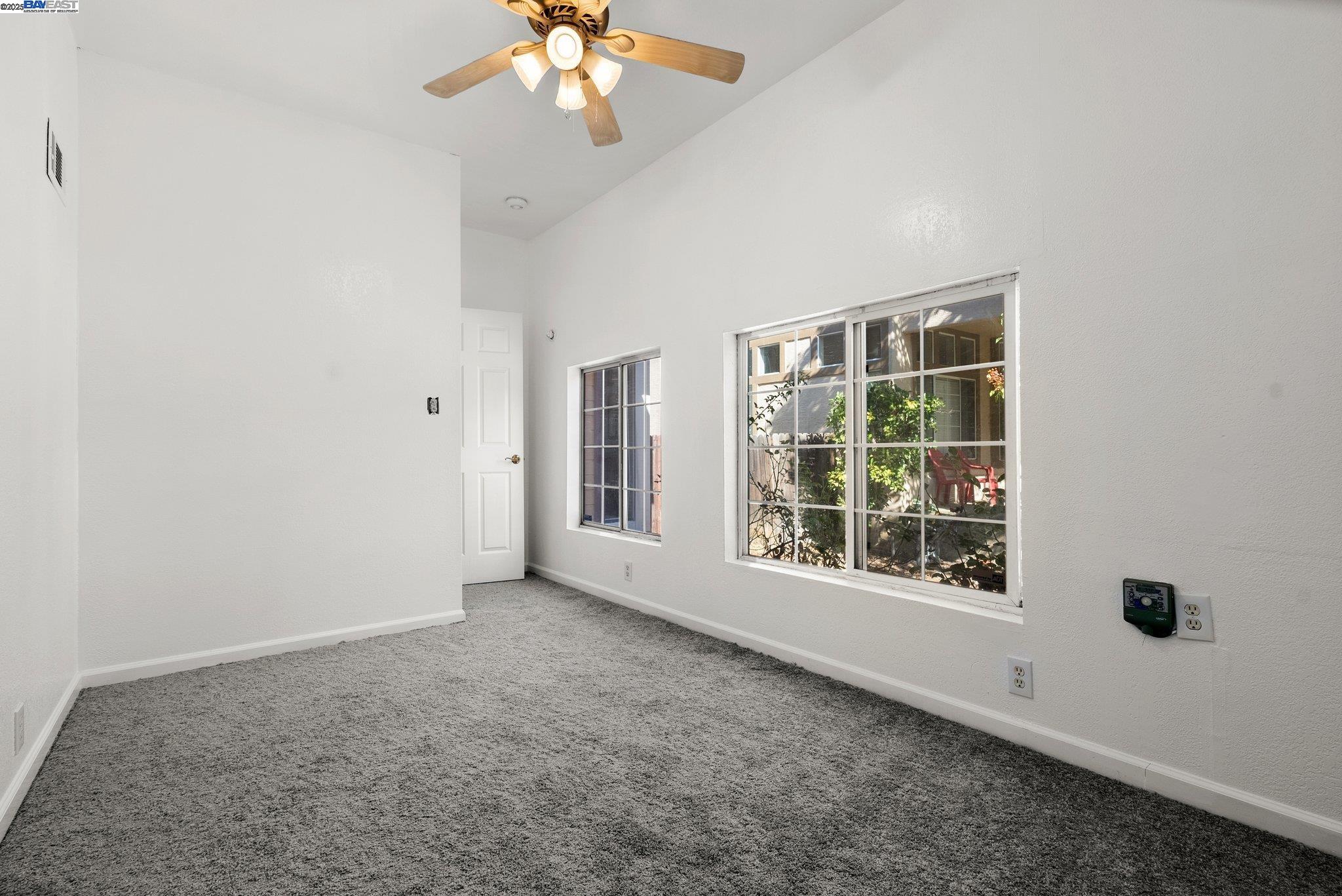 Detail Gallery Image 32 of 47 For 2205 Mark Twain, Antioch,  CA 94531 - 5 Beds | 2/1 Baths
